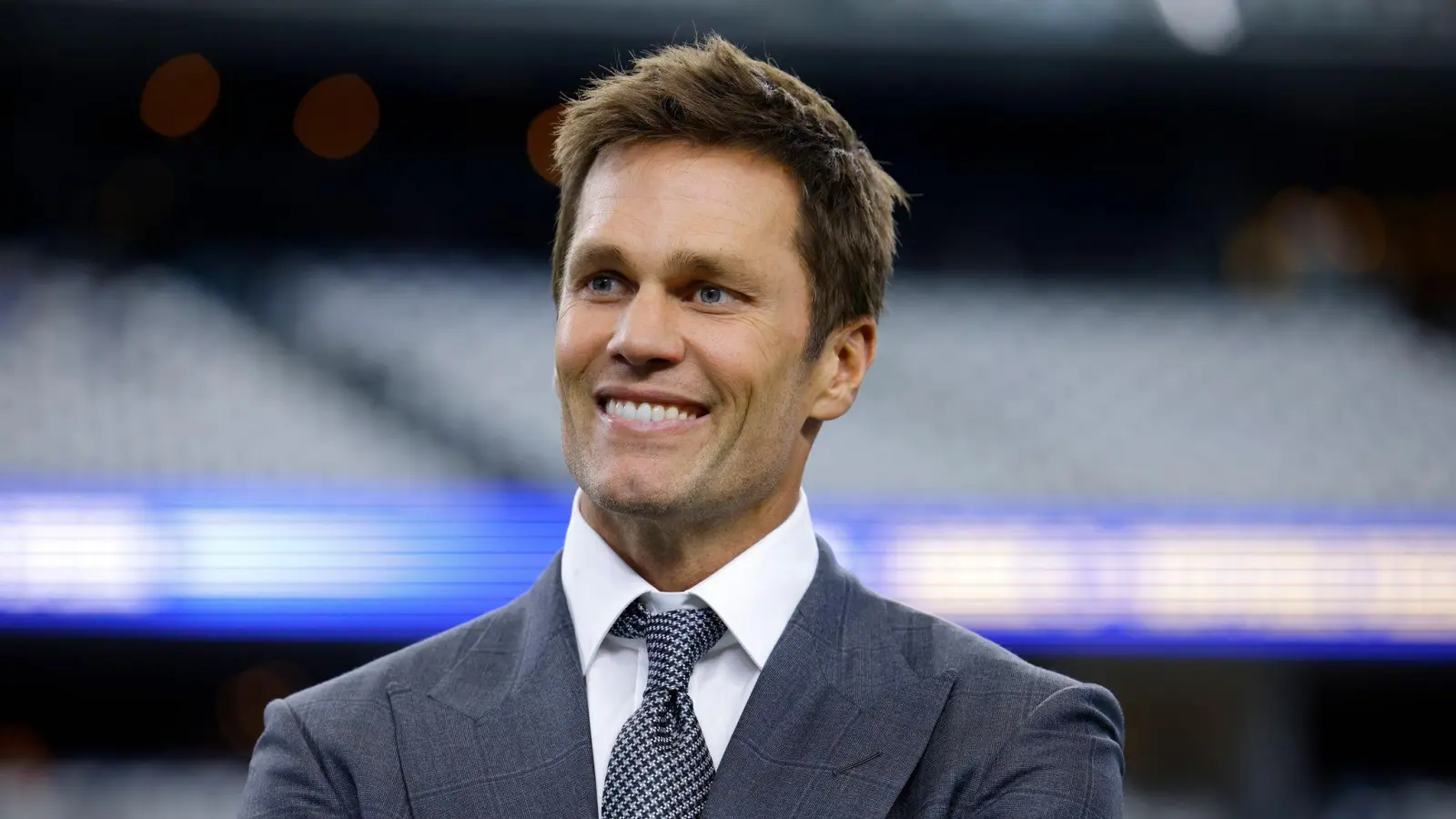 Tom Brady kehrt für ein Flag-Football-Turnier auf den Platz zurück. (Archiv-Foto) (Bild: Gareth Patterson/AP/dpa)