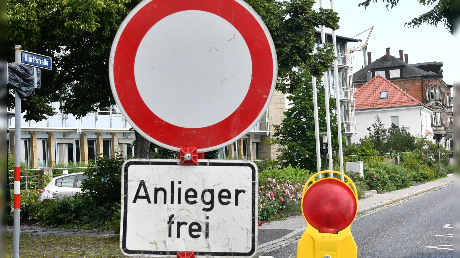 In Amberg ist ab 30. März ein Straßenabschnitt Am Wagrain gesperrt. (Symbolbild: Petra Hartl)