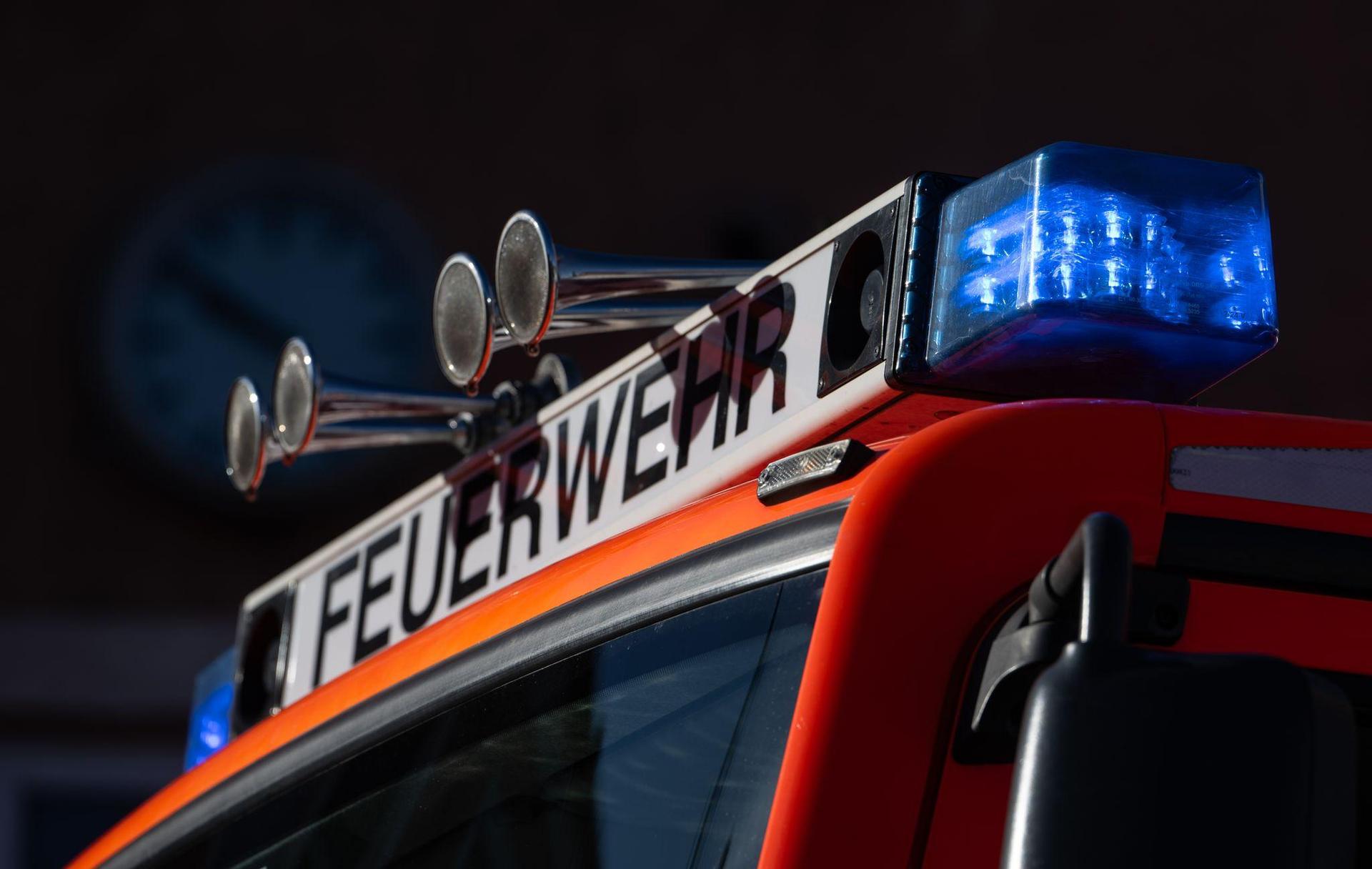 In einer Tankstelle in Neumarkt ist ein kleines Feuer ausgebrochen. (Symbolbild: Marijan Murat/dpa)