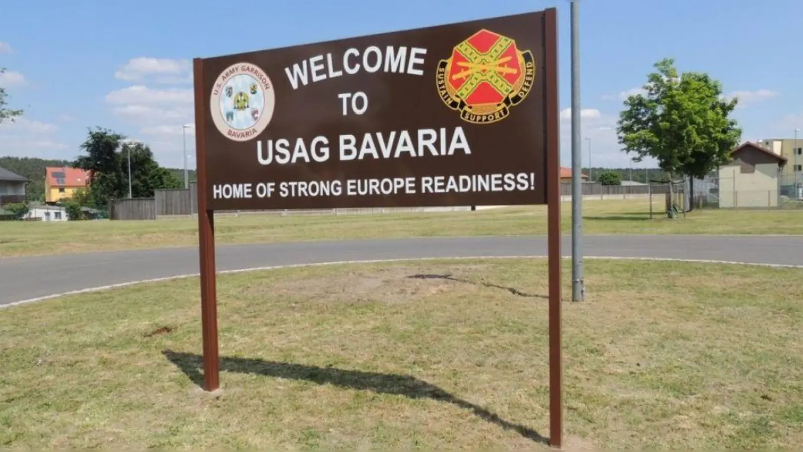 Ein 21-Jähriger hat ein Militärfahrzeug aus einer US-Kaserne in Ansbach gestohlen. (Symbolbild: mor)