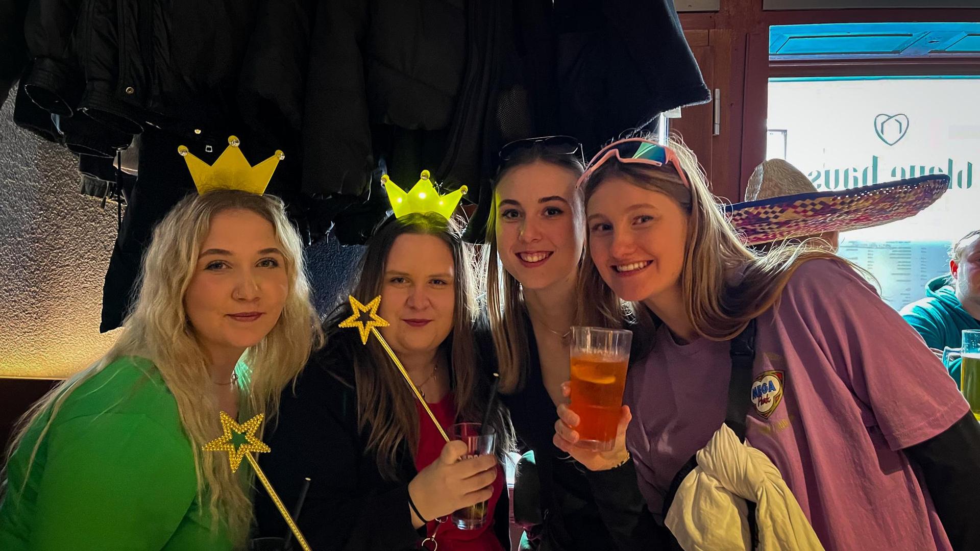 Das war am 11.11. im Blauen Haus los. (Bild: knz)