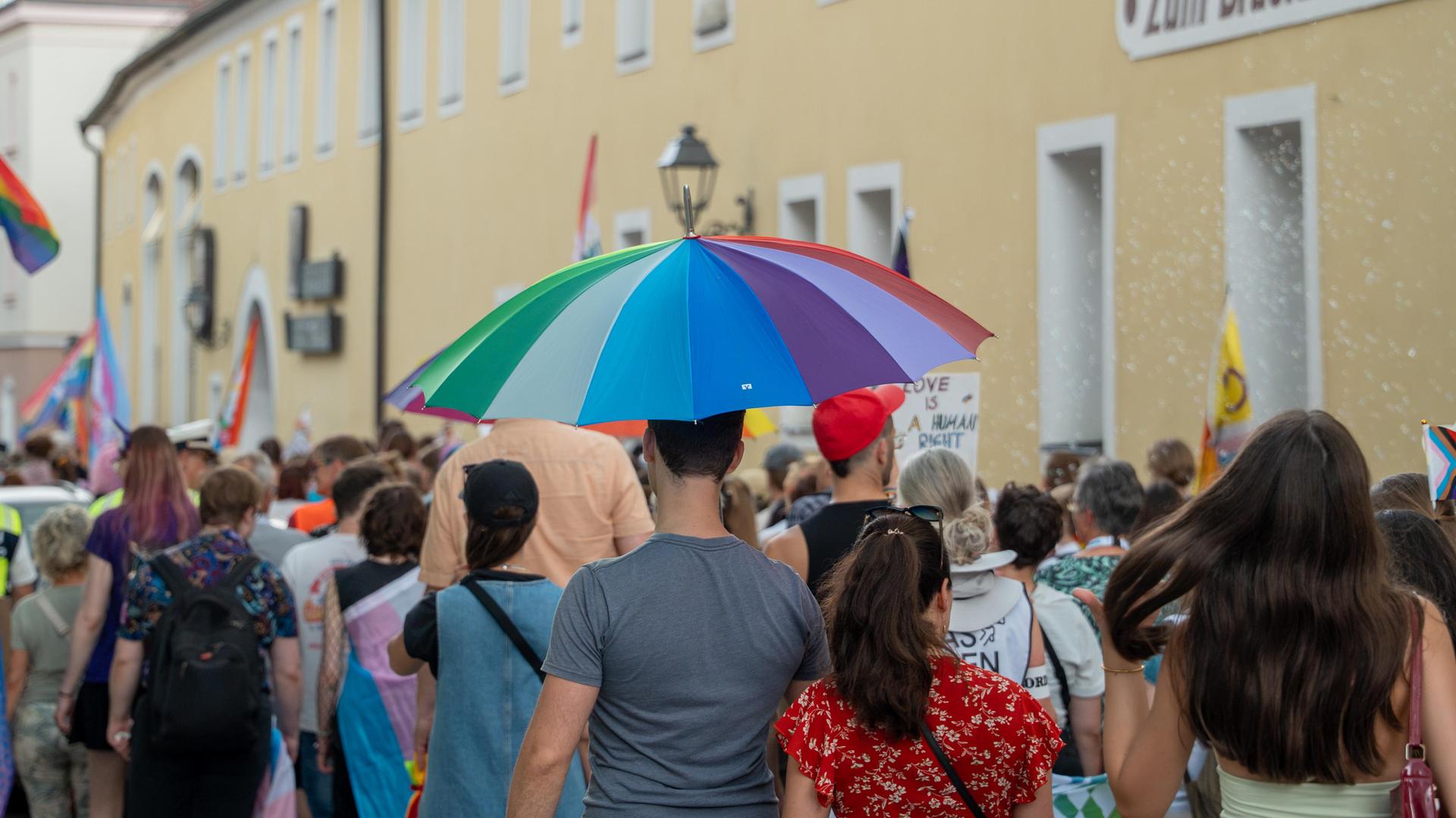 Christopher Street Day 2026 in Amberg. (Bild: Marina Gube)