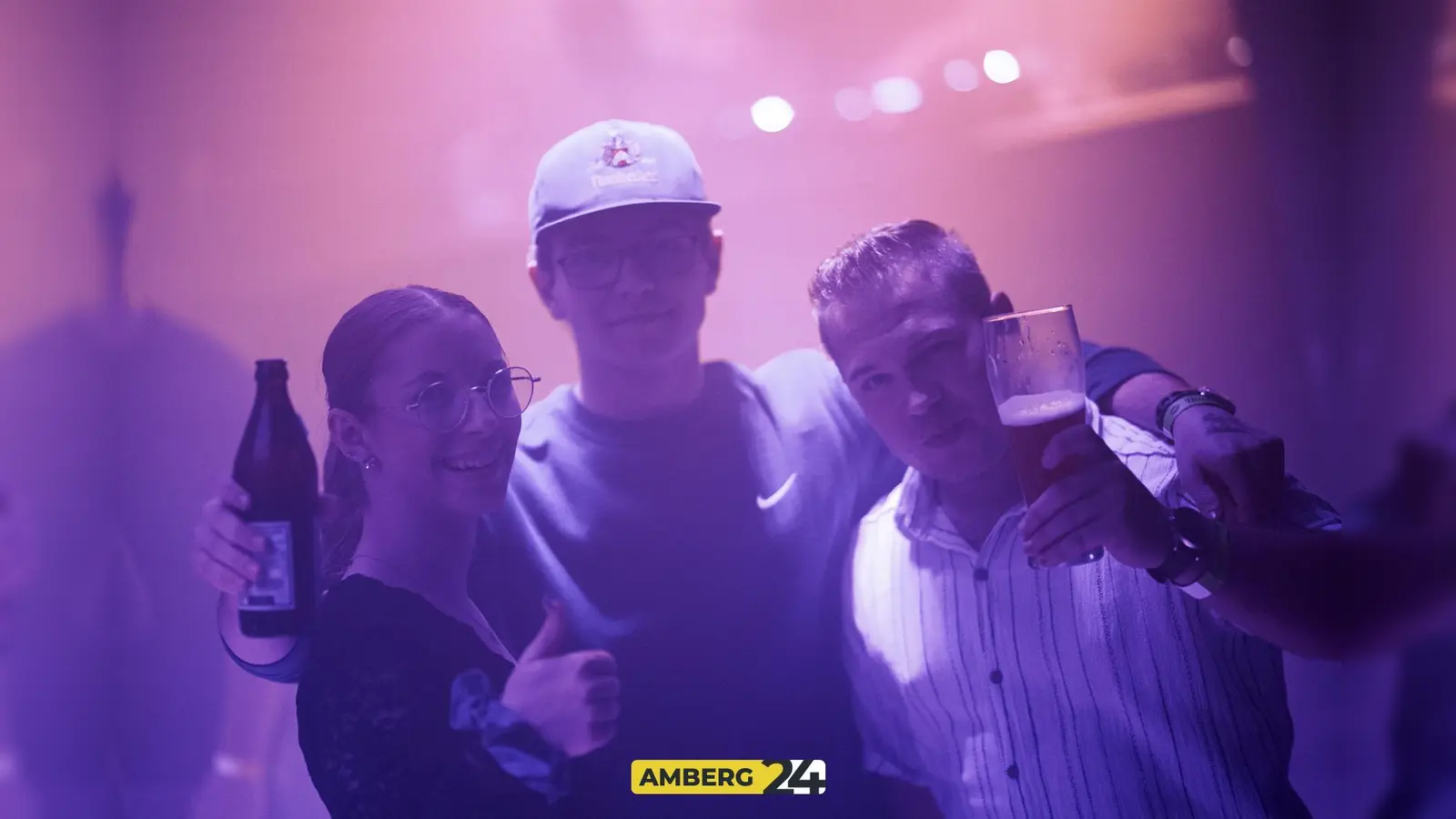 Kinkerlitzchen im Happy Rock. Das sind die Bilder. (Bild: Martin Sponsel)