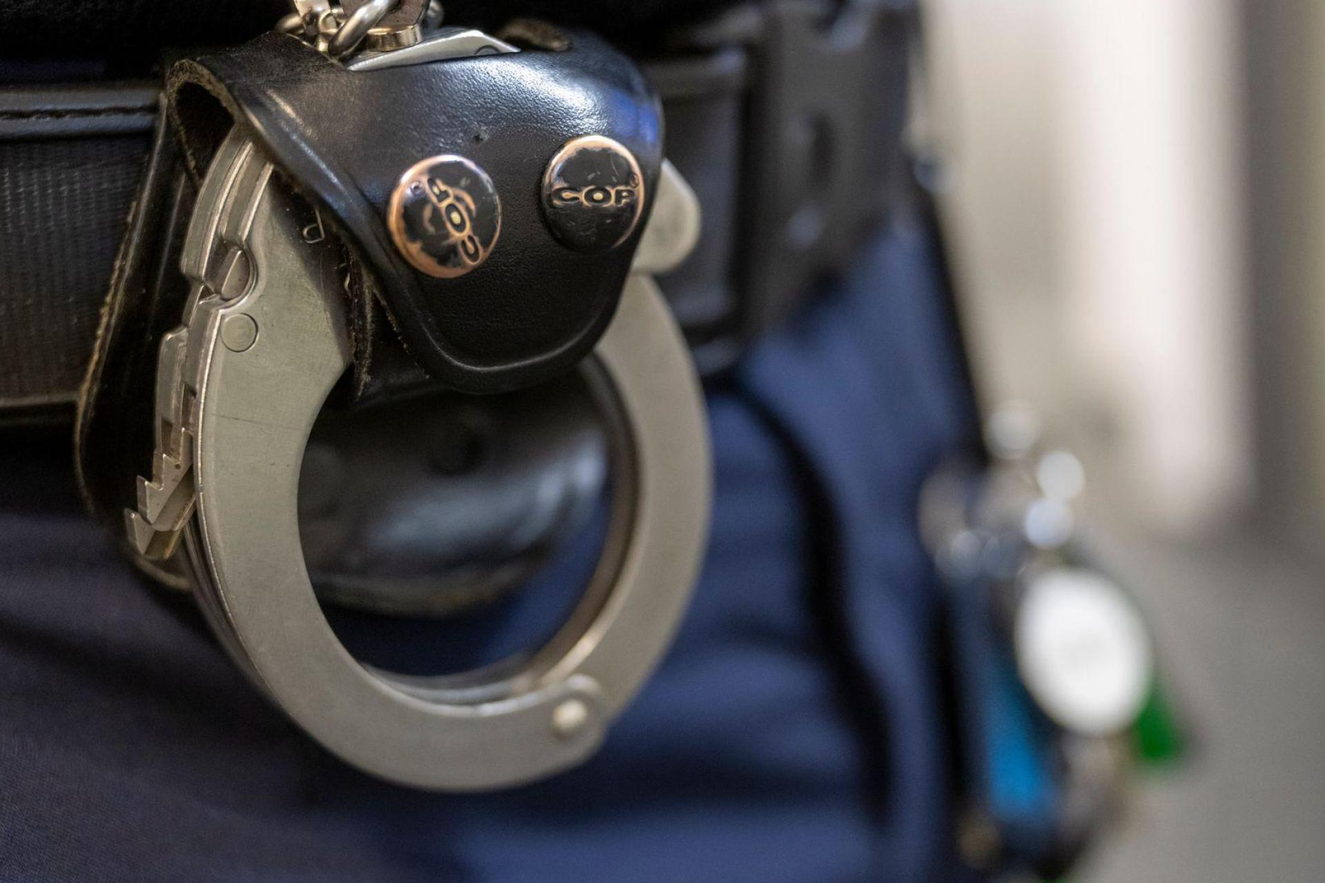 Die Suche nach den mutmaßlichen Tätern blieb laut Polizei bisher ohne Erfolg. (Symbolbild) (Bild: Peter Kneffel/dpa)