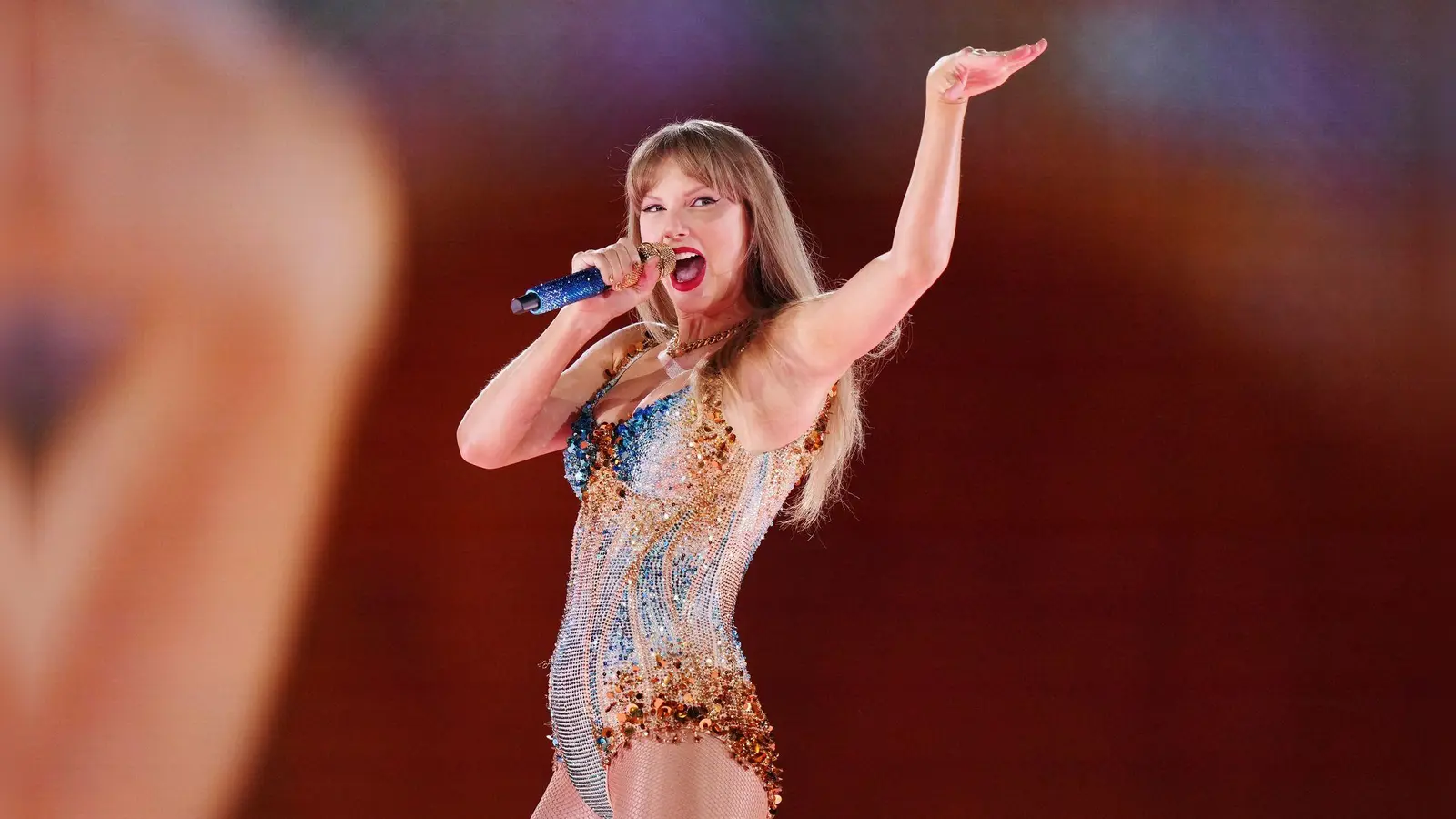 Fans des US-Megastars dürfen sich auf neue Musik ihres Idols freuen. (Archivbild) (Bild: Darryl Dyck/The Canadian Press via AP/dpa)