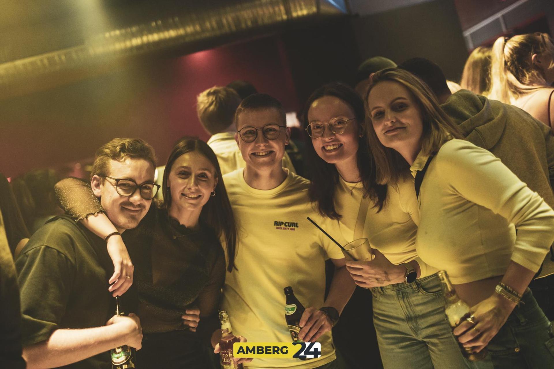 Party am 1. Weihnachtsfeiertag im Happy Rock.  (Bild: Martin Sponsel)