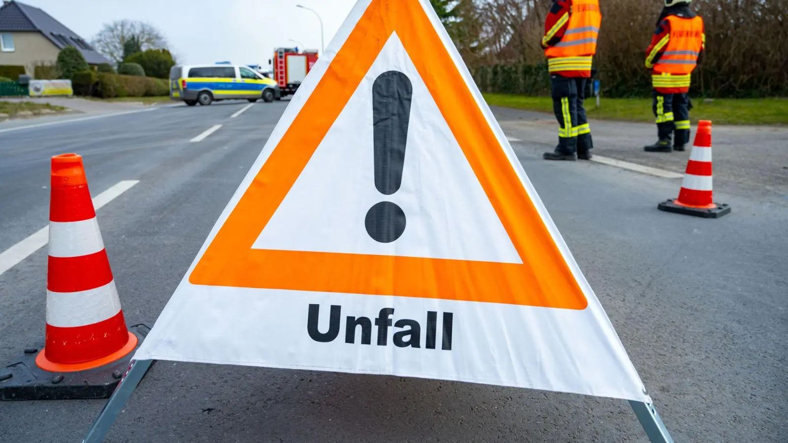 Mehrere Motorradunfälle über Christi Himmelfahrt in Illschwang und Umgebung: Verletzte und erhebliche Sachschäden (Symbolbild: Stefan Sauer/dpa/Symbolbild)