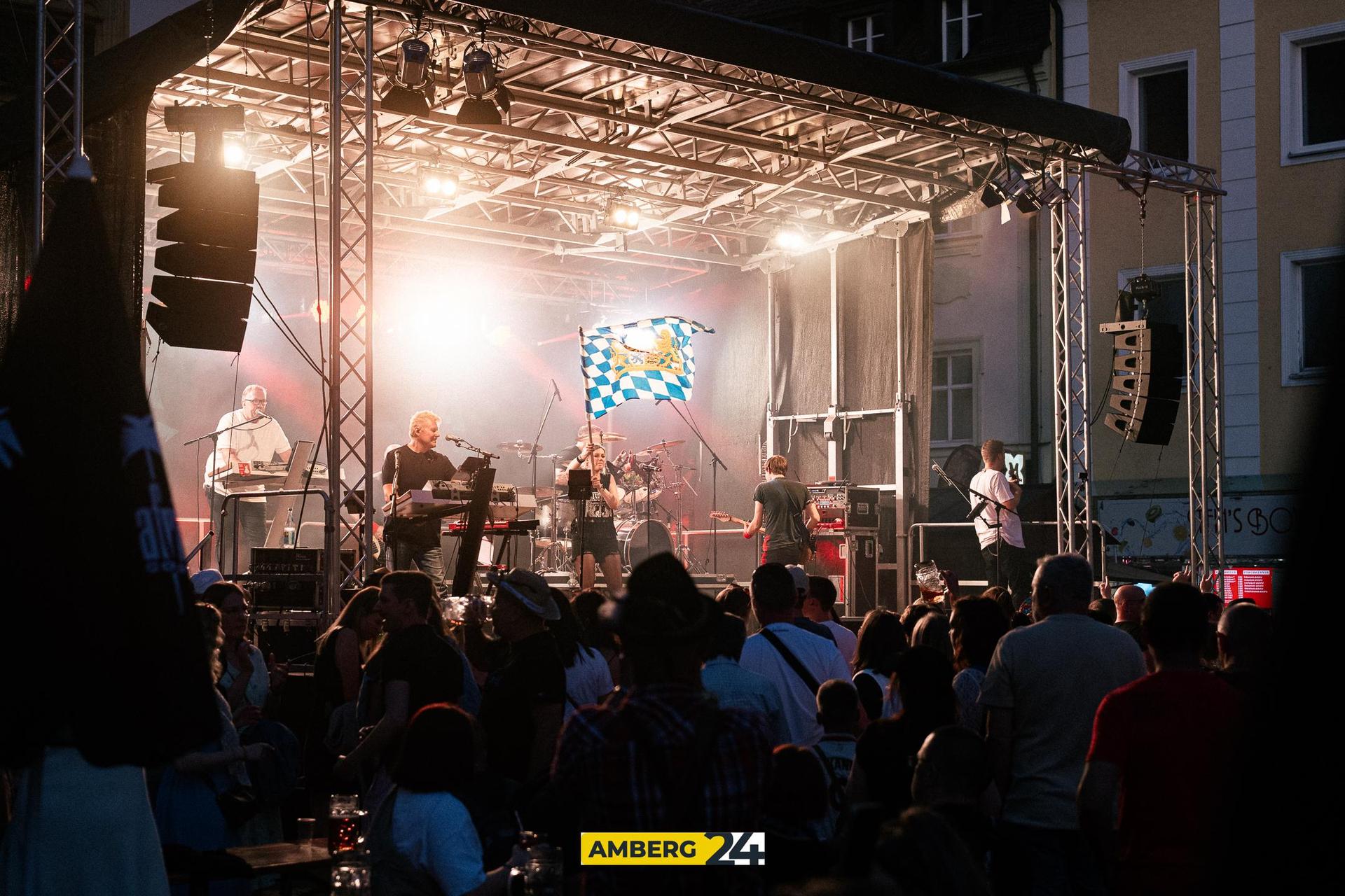 Das war auf dem Altstadtfest am Marktplatz los! (Bild: David Mueller)