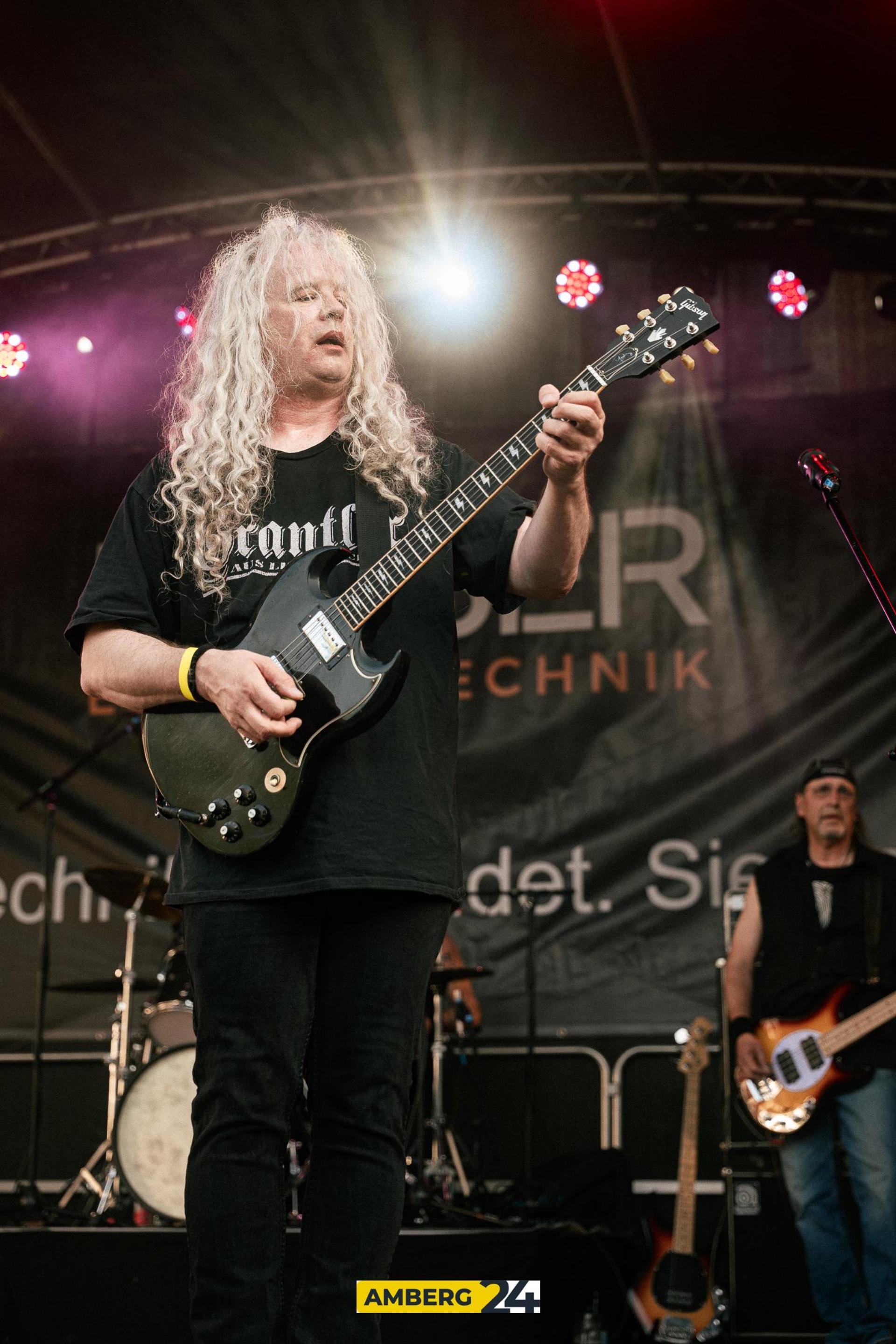 Einen ganz eigenen Vibe gab&#39;s auf dem Altstadtfest im Innenhof des Landratsamts! (Bild: David Mueller)
