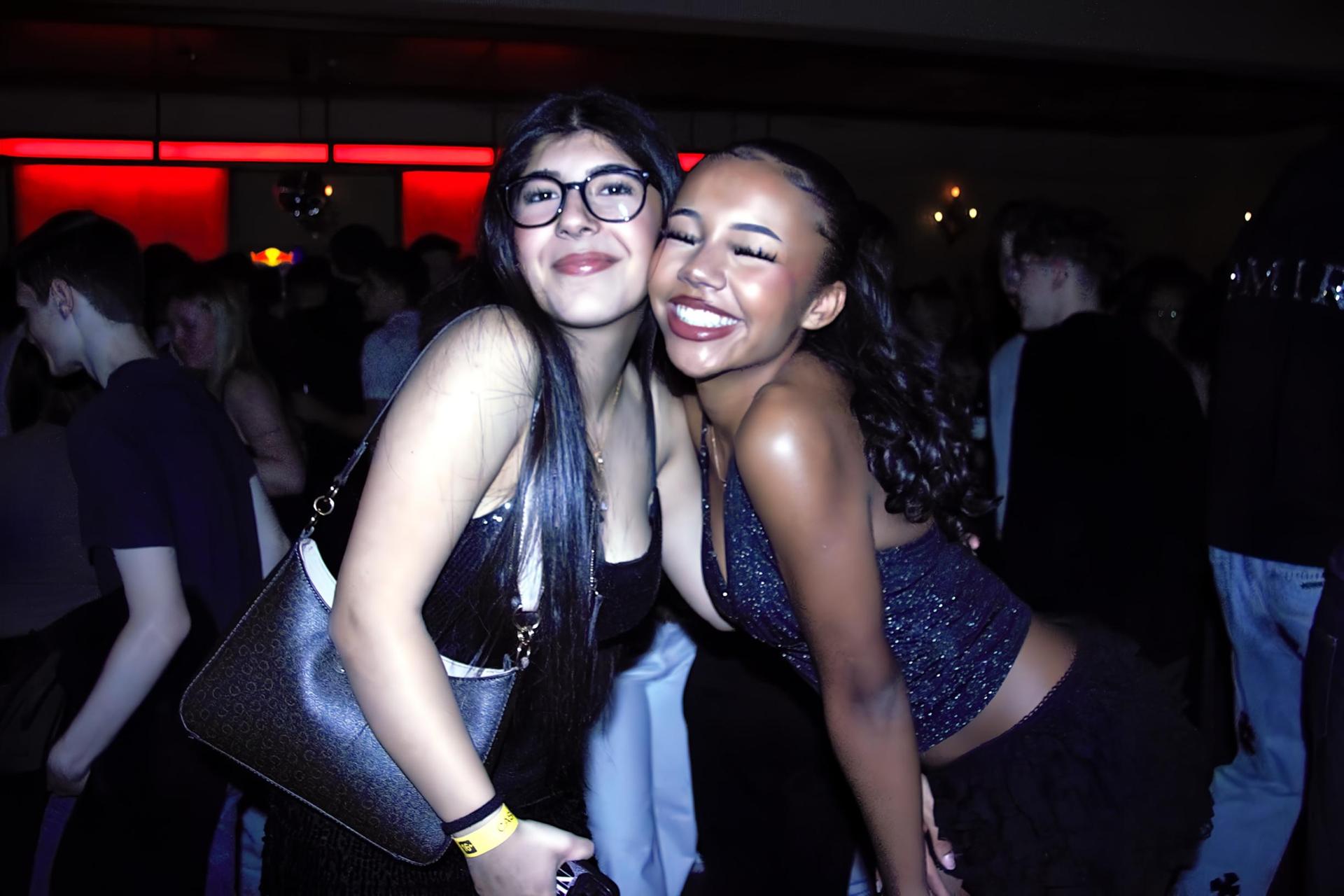 Die Q-Party des Sulzbach-Rosenberger HCA-Gymnasiums stieg diesmal im Amberger Casino. (Bild: Marlin Nixdorf)