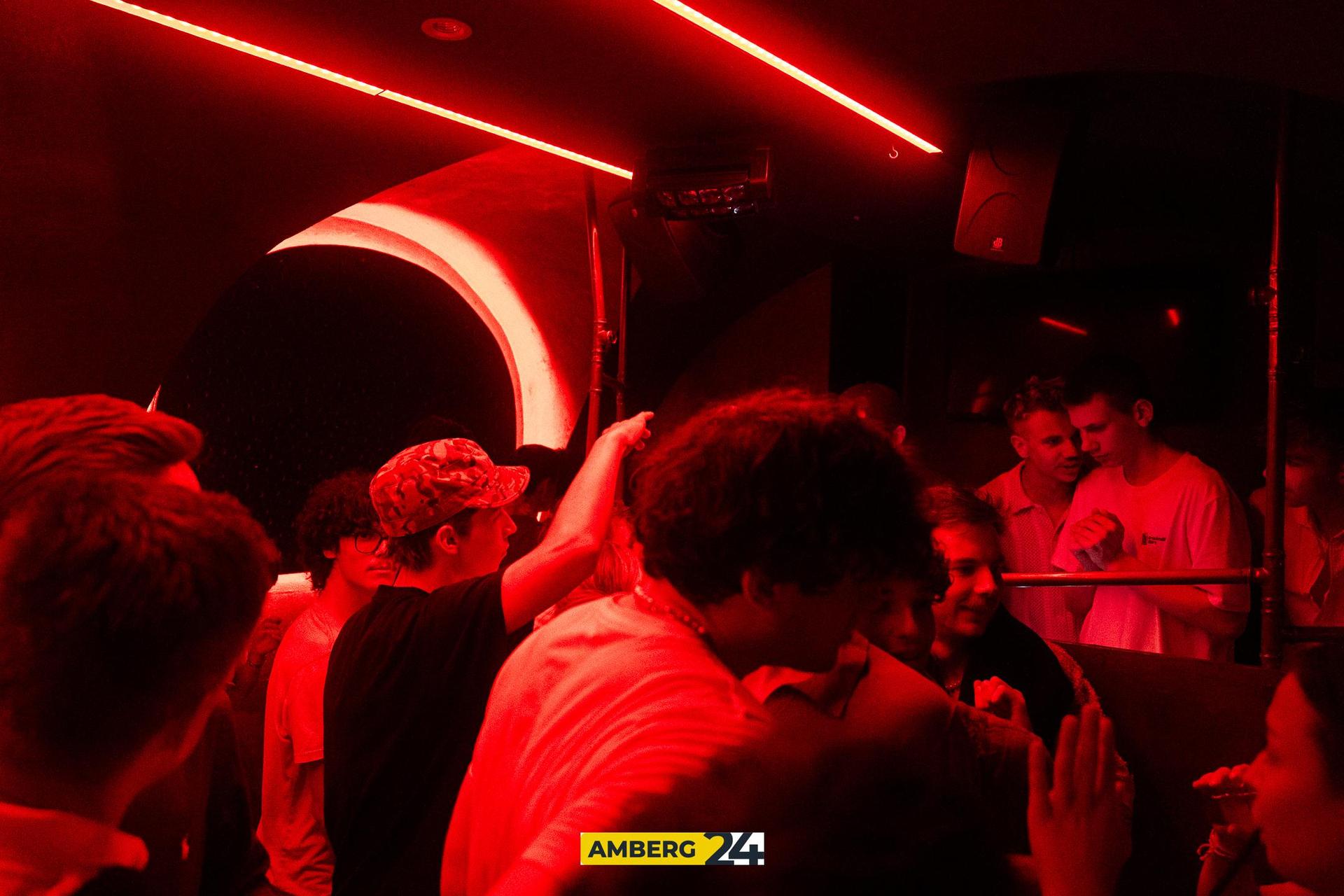 Afterparty im UNS (Bild: David Mueller)