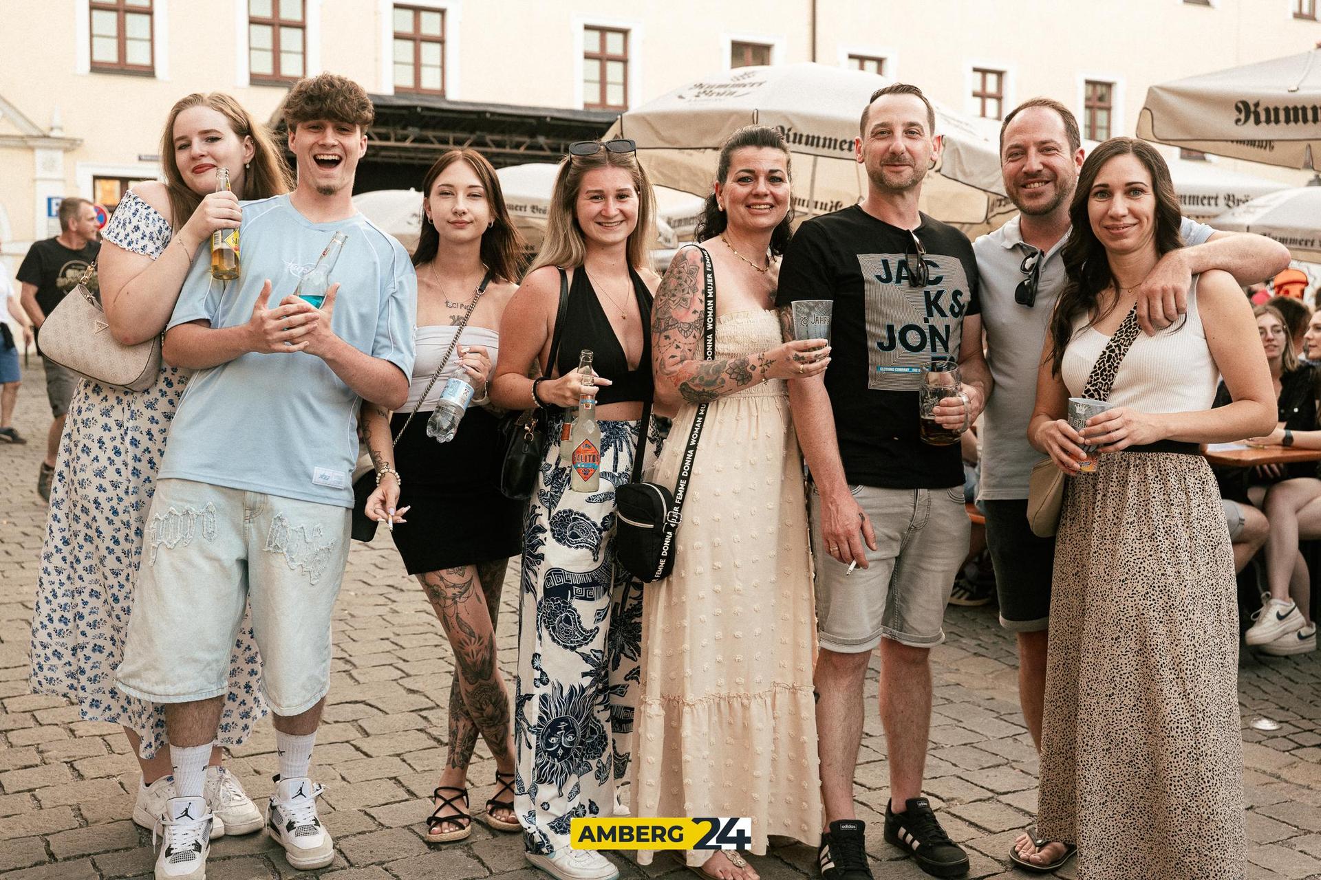 Partystimmung pur gab&#39;s auch auf dem Malteserplatz! (Bild: David Mueller)