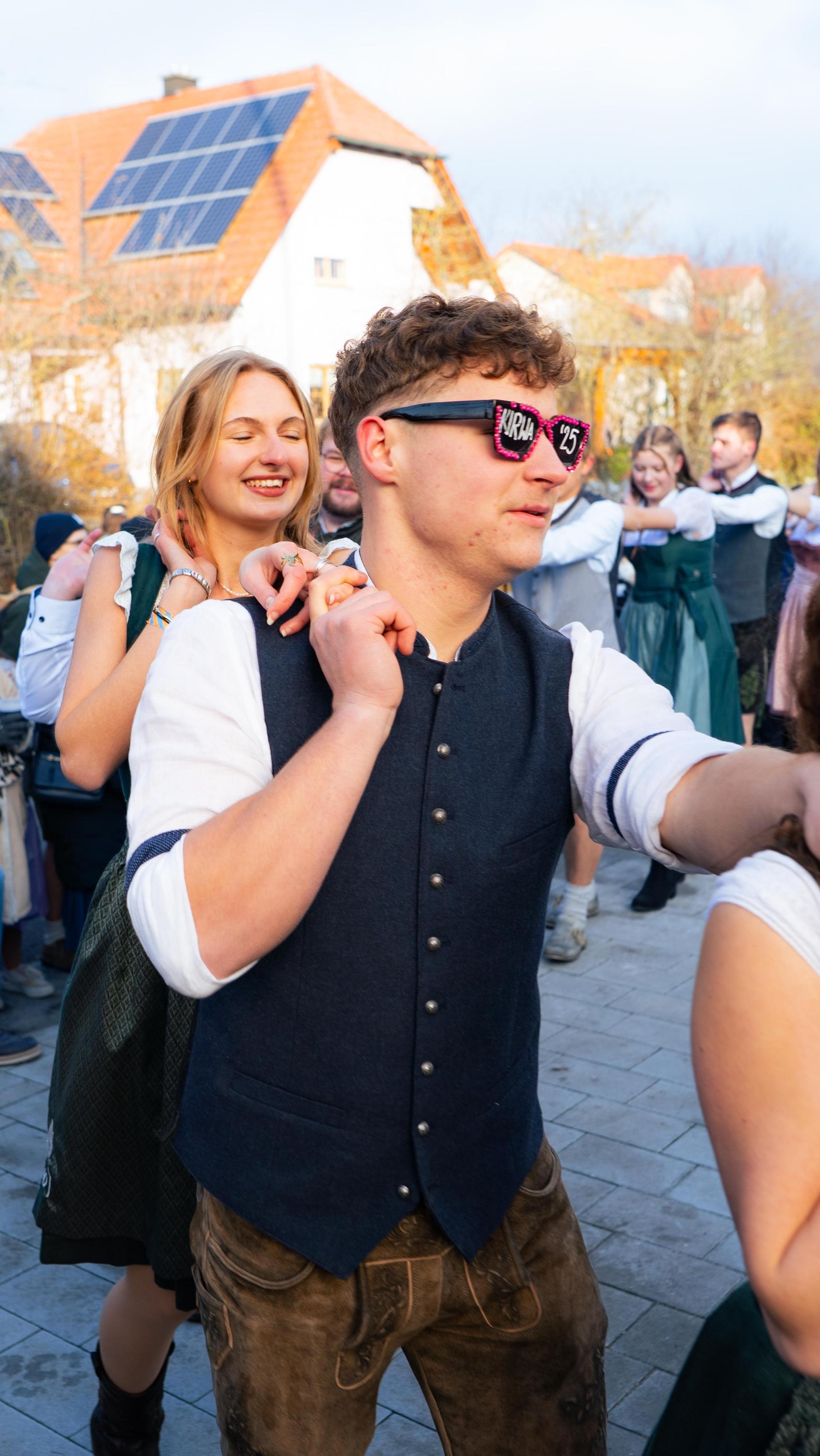 Thansüßer Kirwa am Sonntag.  (Bild: Hannes Stock)