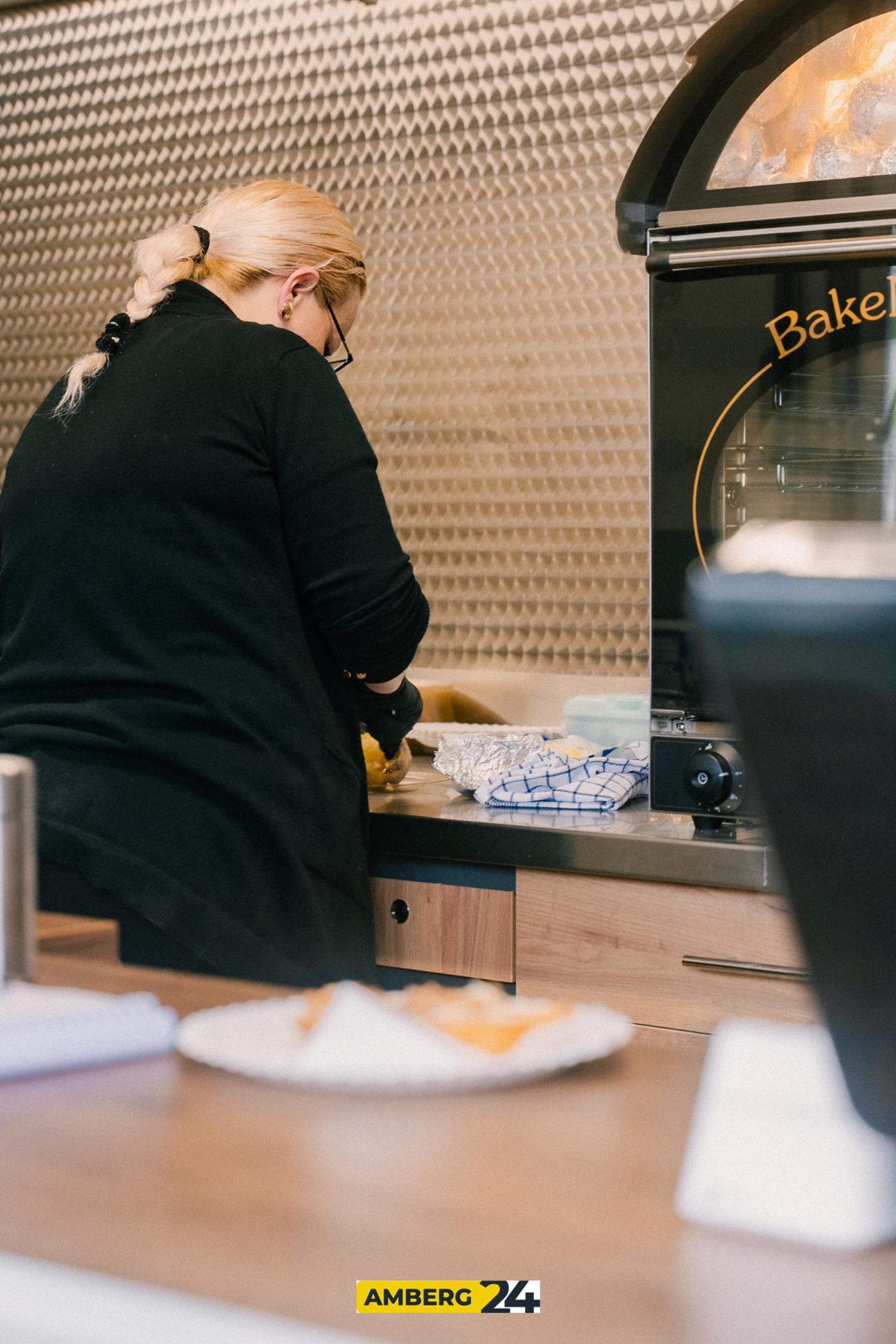 Auch am Samstag was viel los auf dem Foodtruck-Festival in Amberg. (Bild: David Mueller)