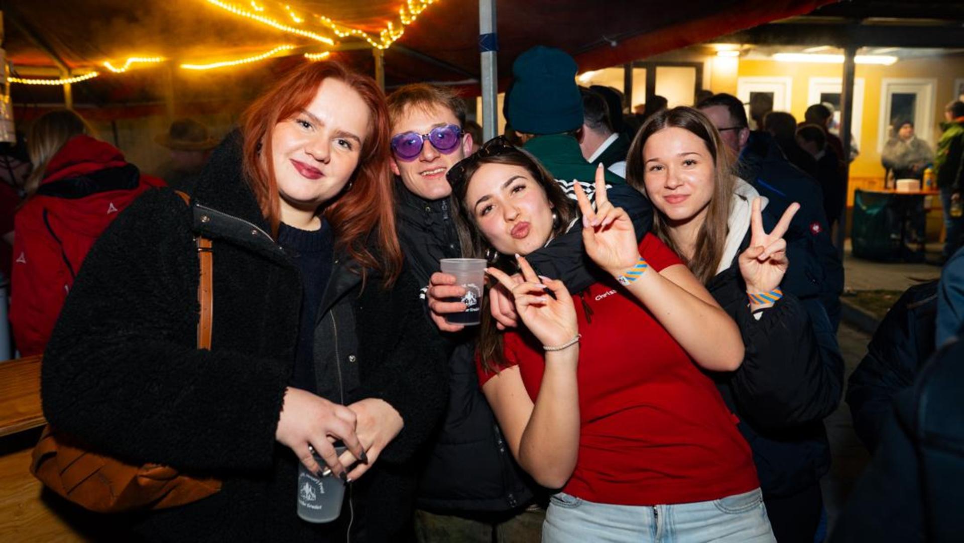 Die besten Bilder vom Kirwa-Samstag in Thansüß. (Bild: Hannes Stock)