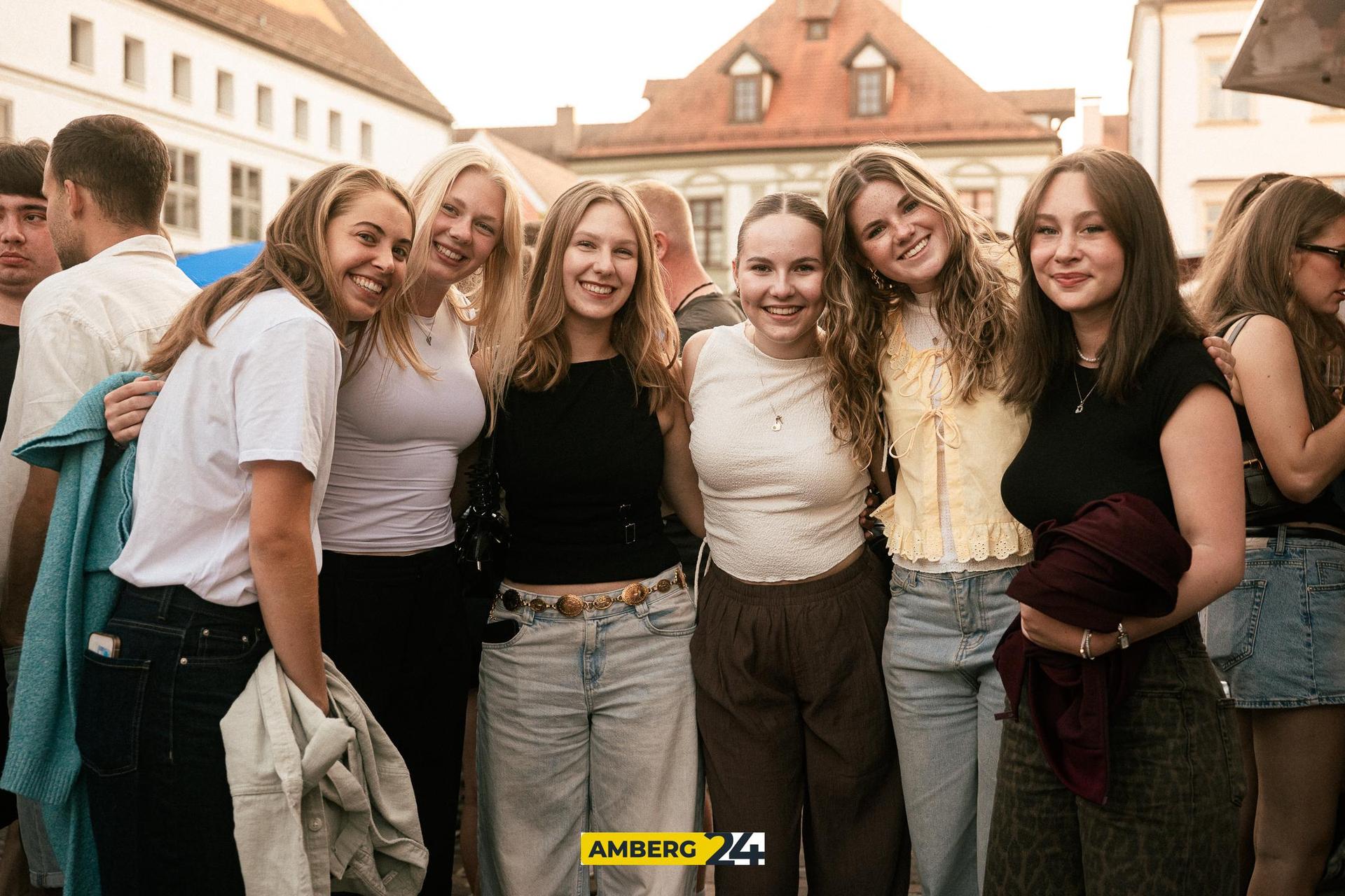 Altstadtfest + Schrannenplatz = Party!!! (Bild: David Mueller)