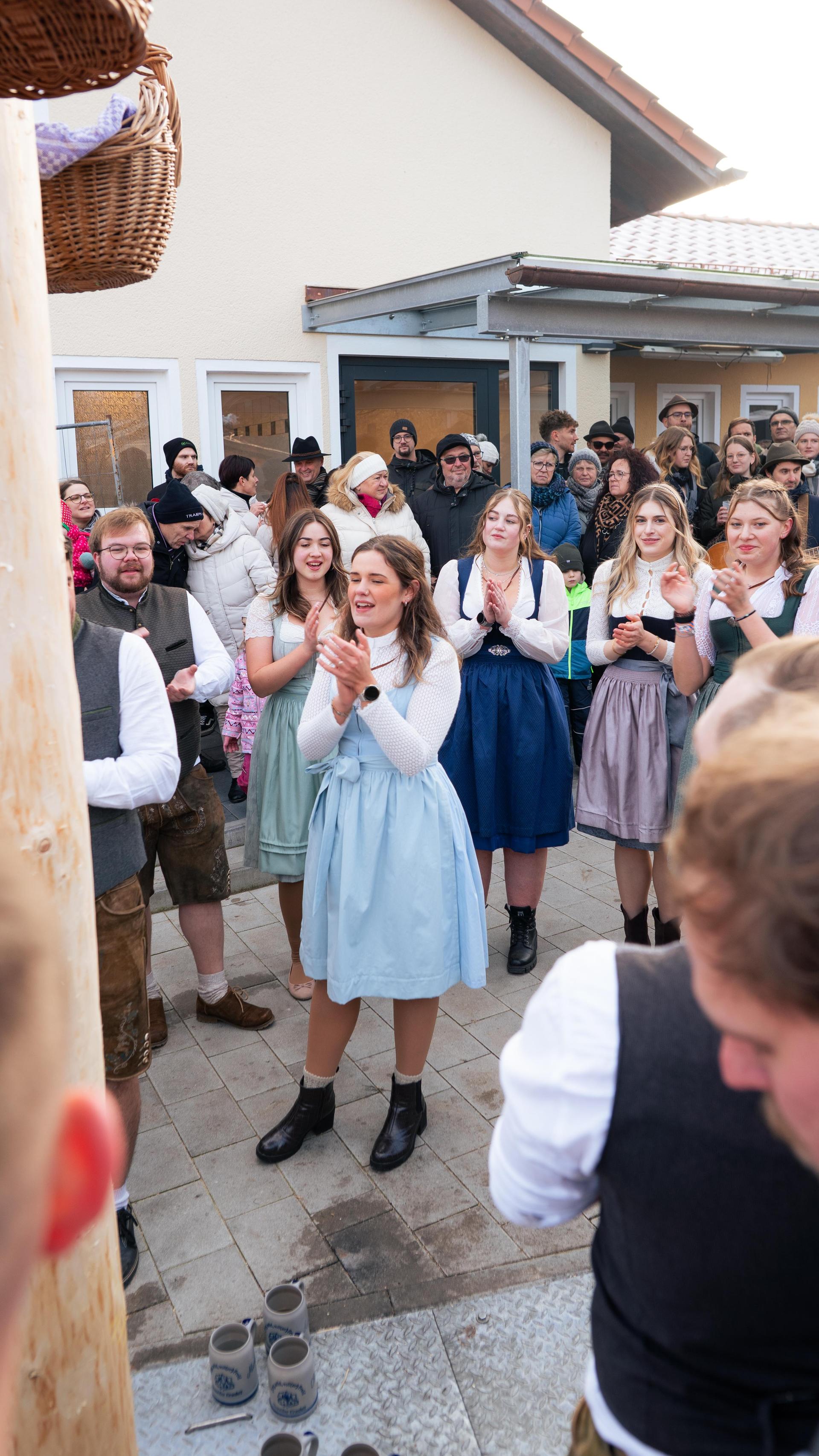 Thansüßer Kirwa am Sonntag.  (Bild: Hannes Stock)