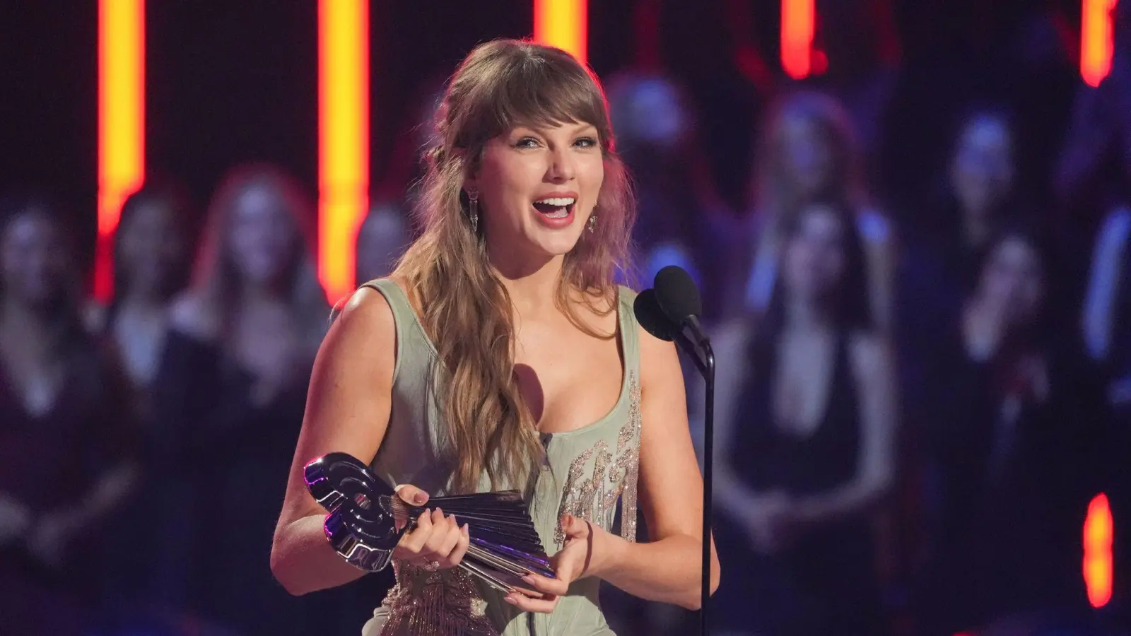 Hat zahlreiche Preise abgeräumt: US-Superstar Taylor Swift. (Archivbild) (Bild: Chris Pizzello/Invision/AP/dpa)