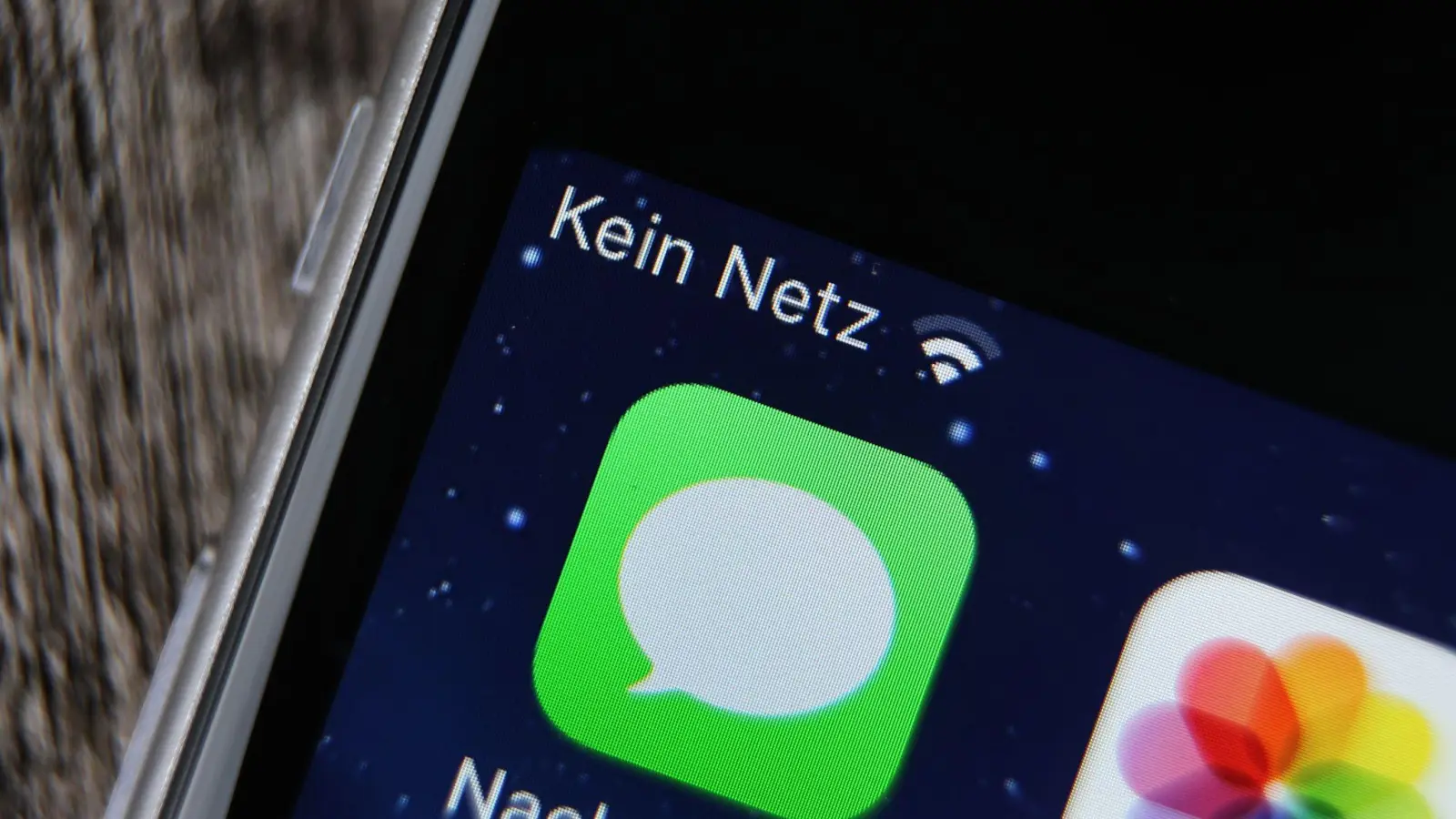 Bei der Mobilfunkmesswoche ging es darum, den Angaben der Netzbetreiber die Erfahrungen der Nutzer gegenüberzustellen. (Symbolbild) (Bild: Karl-Josef Hildenbrand/dpa)