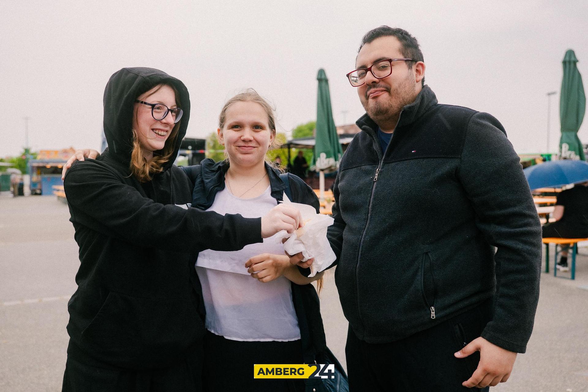 Auch am Samstag was viel los auf dem Foodtruck-Festival in Amberg. (Bild: David Mueller)