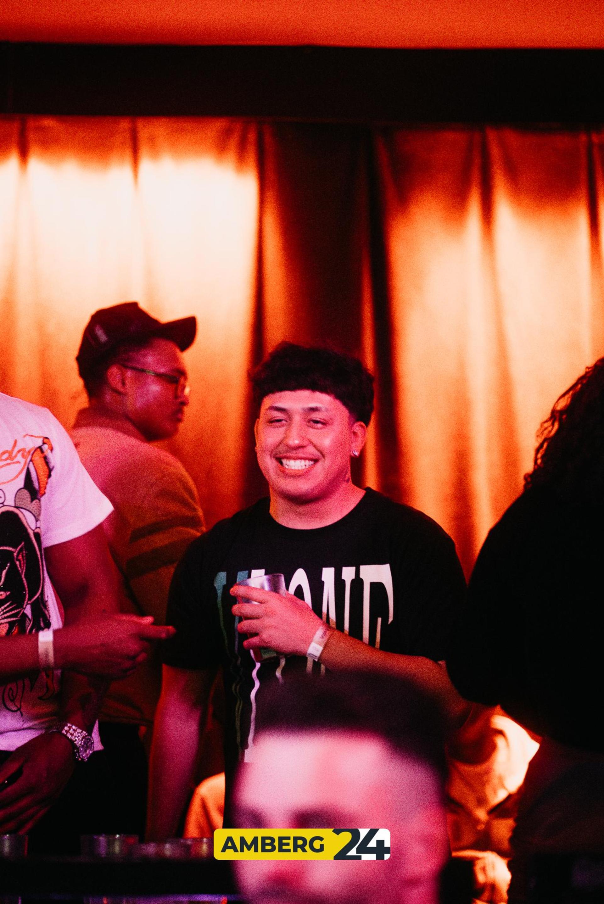 Models and Bottles im Casino in Amberg. (Bild: Mario Donhauser)