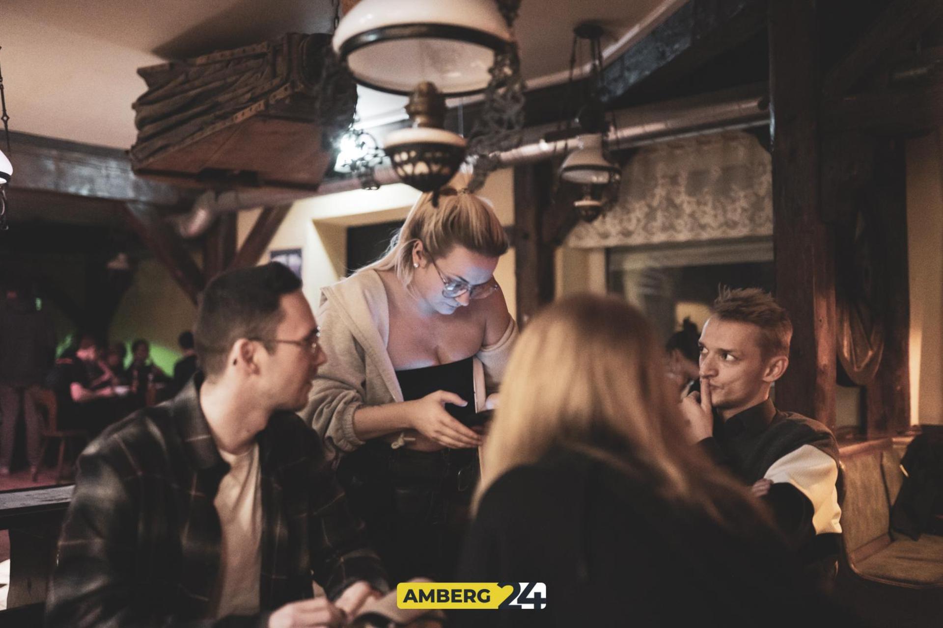 Party am 1. Weihnachtsfeiertag im Happy Rock.  (Bild: Martin Sponsel)