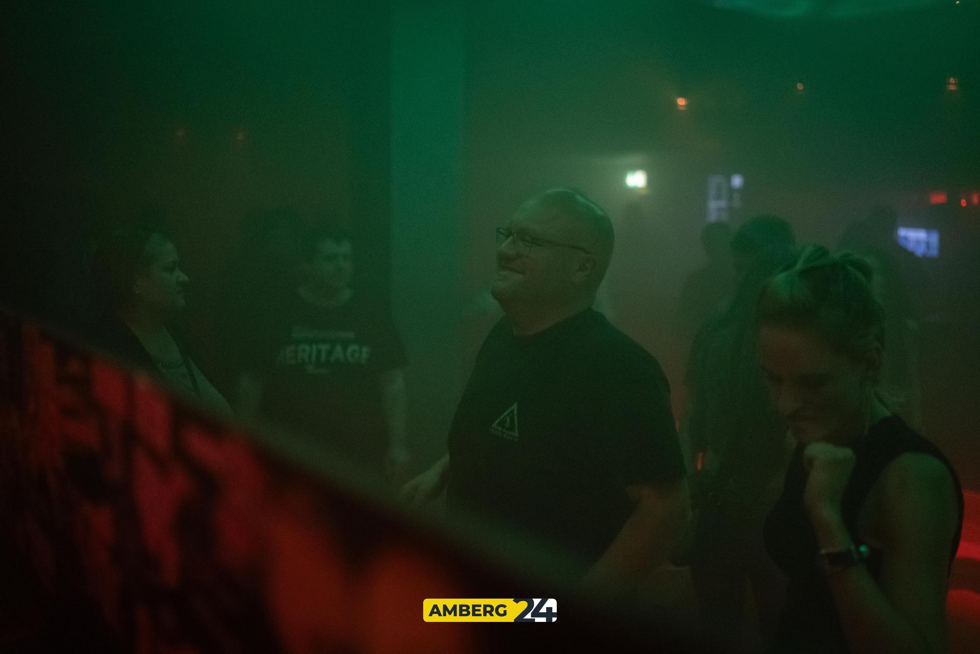 Dark Techno und Electro gab&#39;s am Samstag im Trio Amberg! (Bild: Mario Donhauser)