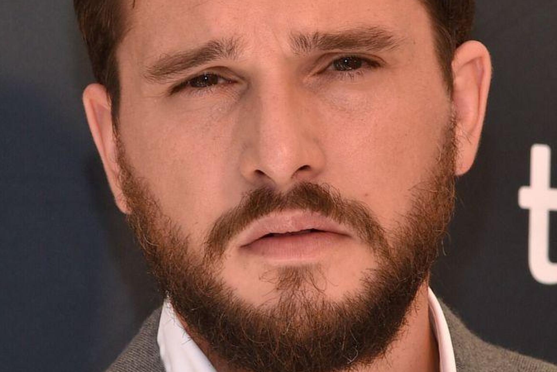 Kit Harington geht nach „Game of Thrones“ zu „Harry Potter“. (Archivbild) (Bild: Evan Agostini/Invision/AP/dpa)