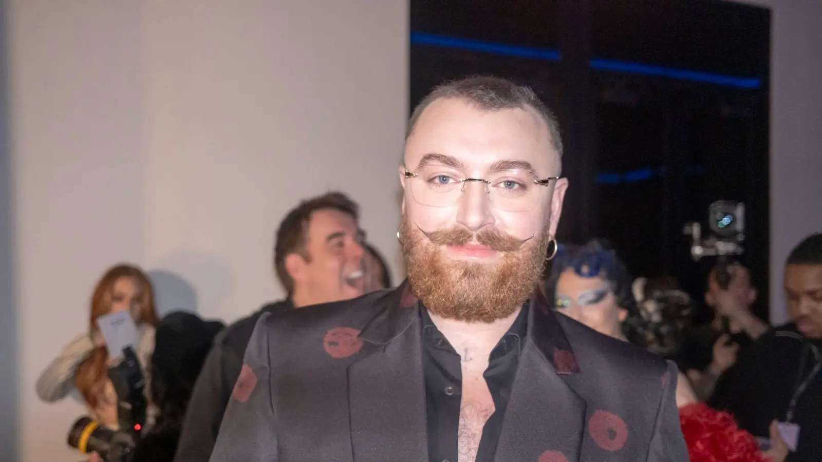 Popstar Sam Smith (33) hat über eine Fettabsaugung in der Kindheit gesprochen. (Archivbild) (Bild: Ron Adar, M10s/TheNEWS2 via ZUMA Press Wire/dpa)