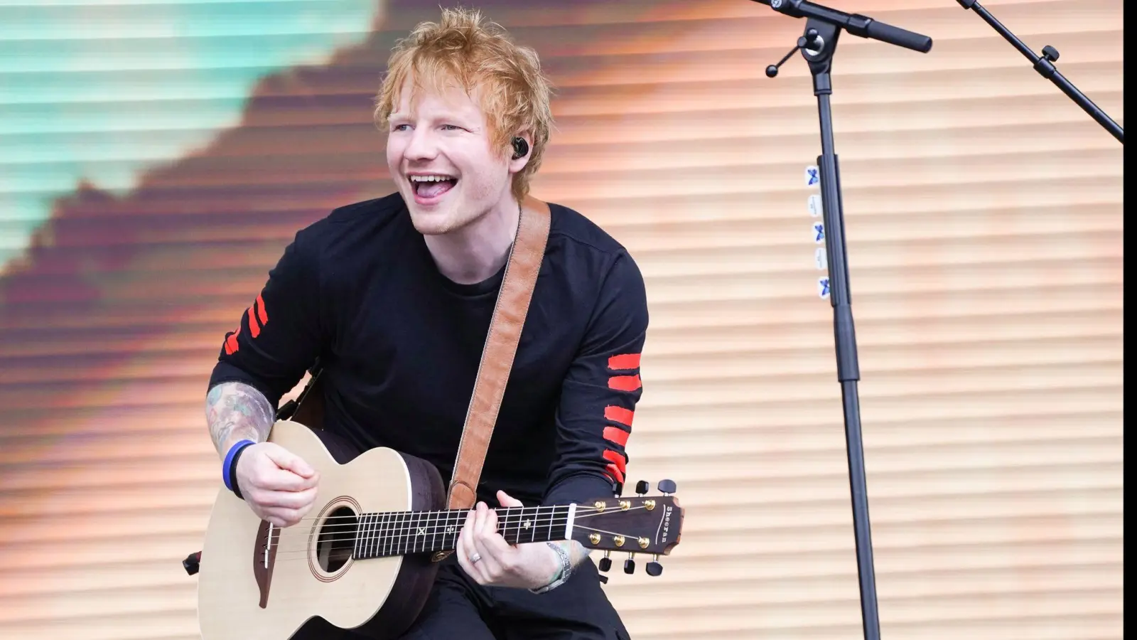 Popstar Ed Sheeran hat eigenen Angaben zufolge das Angebot abgelehnt, ins Weltall zu fliegen. (Archivbild) (Bild: Ian West/Press Association/dpa)
