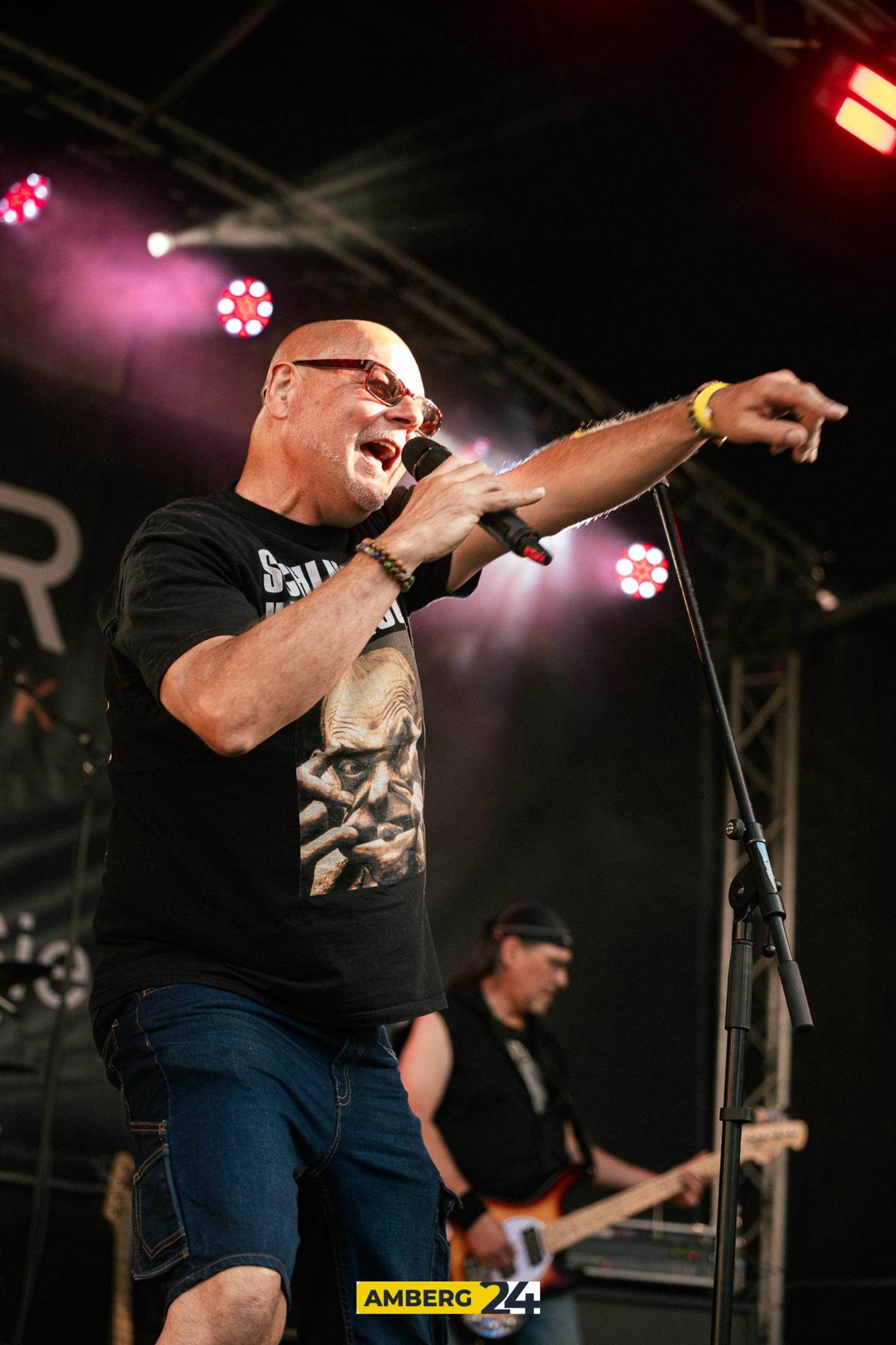 Einen ganz eigenen Vibe gab&#39;s auf dem Altstadtfest im Innenhof des Landratsamts! (Bild: David Mueller)