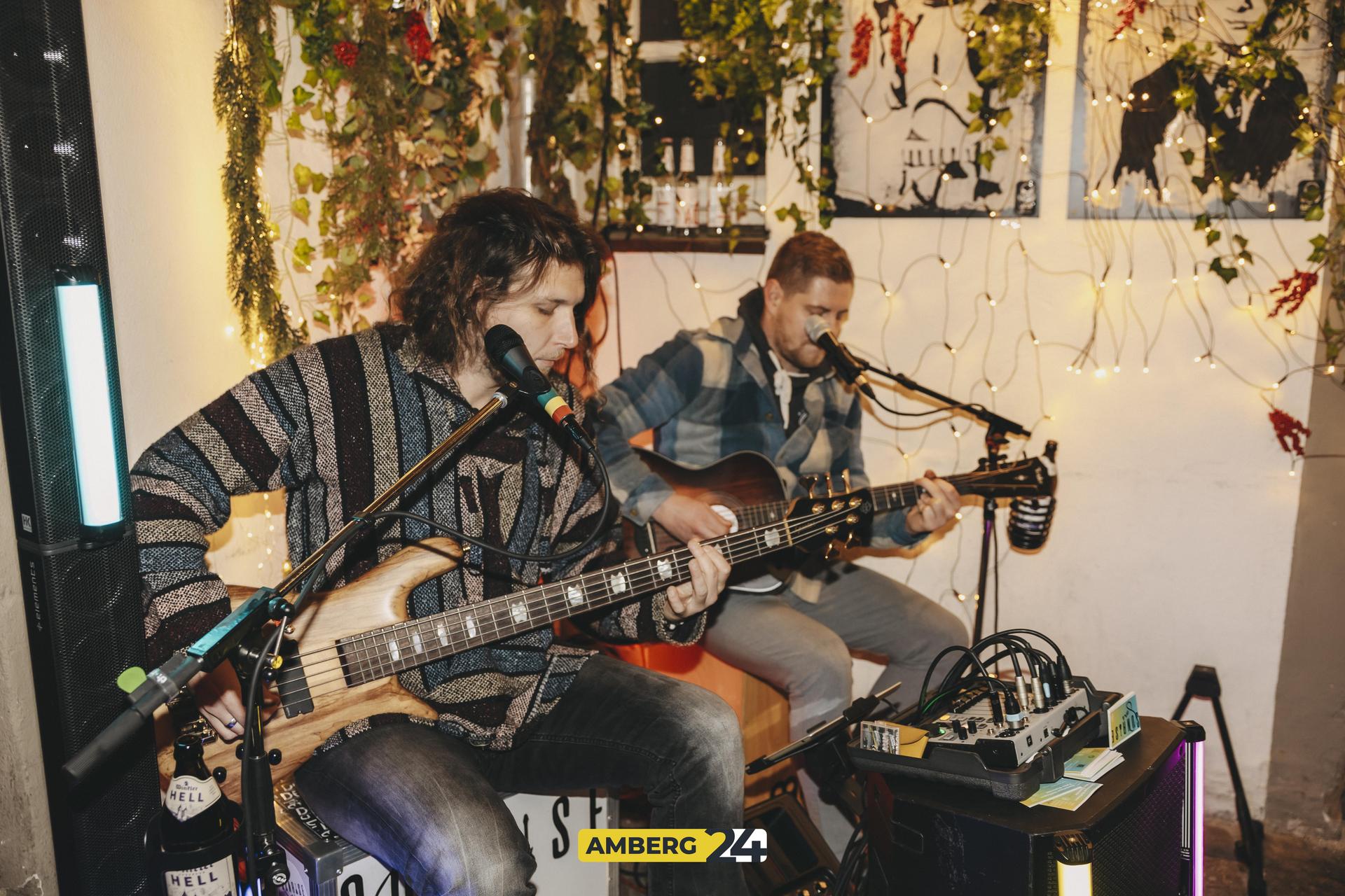 Im UNS in Amberg gab es am Samstag die Sunrise Sons Live. (Bild: Lolografie)