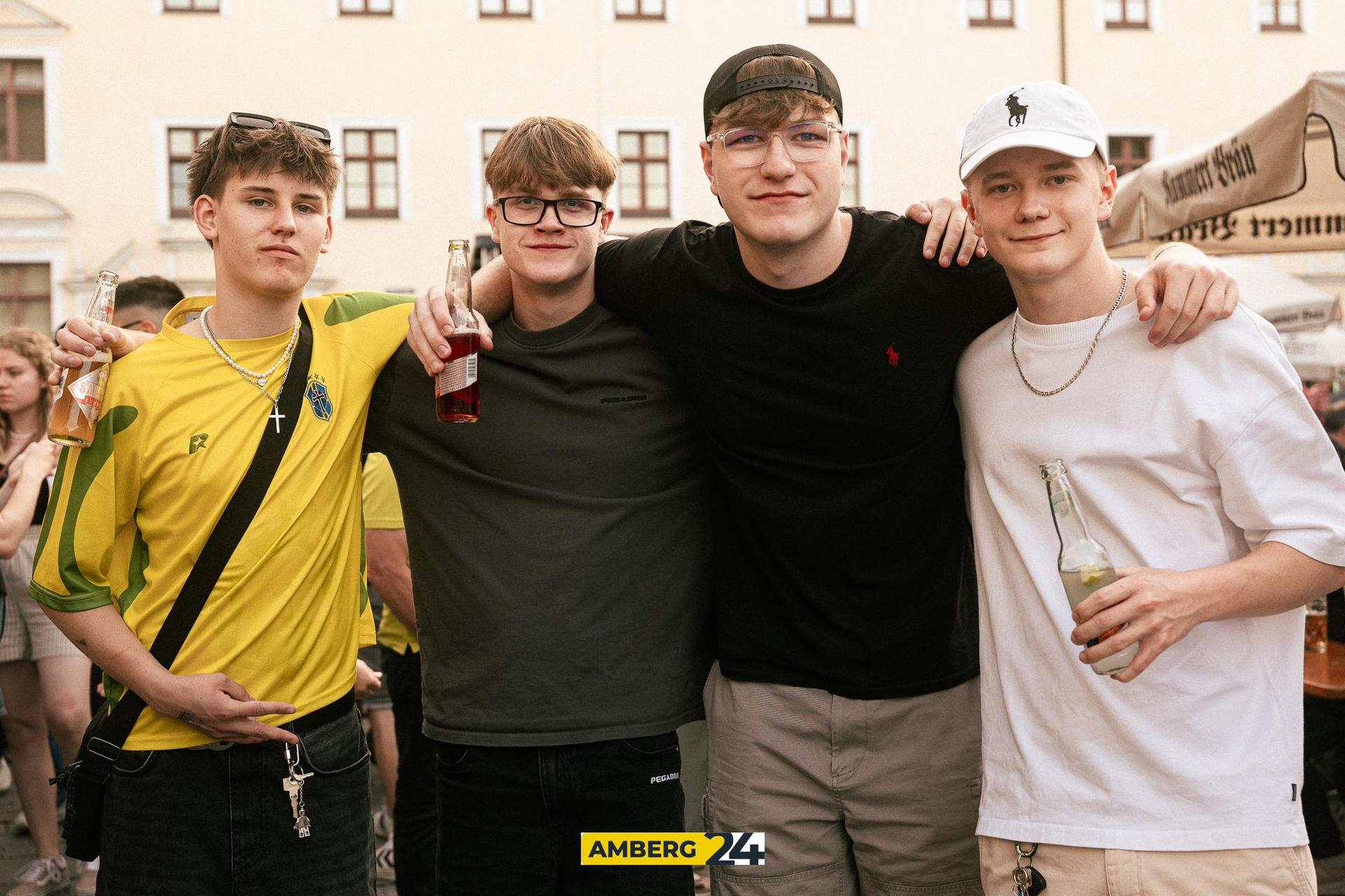 Partystimmung pur gab&#39;s auch auf dem Malteserplatz! (Bild: David Mueller)