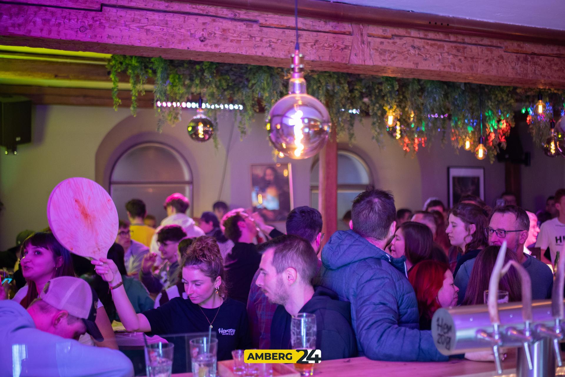 Die Fotos zum Wochenende im Herzog in Sulzbach-Rosenberg.  (Bild: Julia Bär)