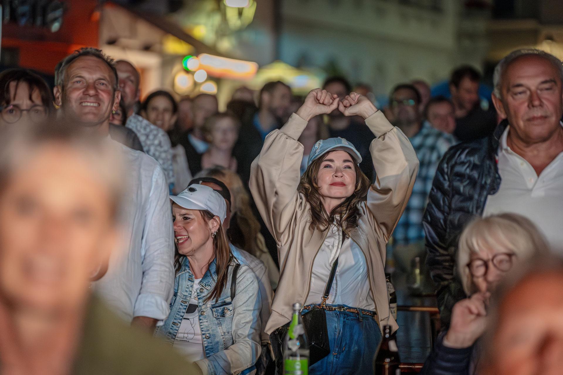 Amberg feiert Altstadtfest und macht die Nacht zum Tag. (Bild: Michael Golinski)