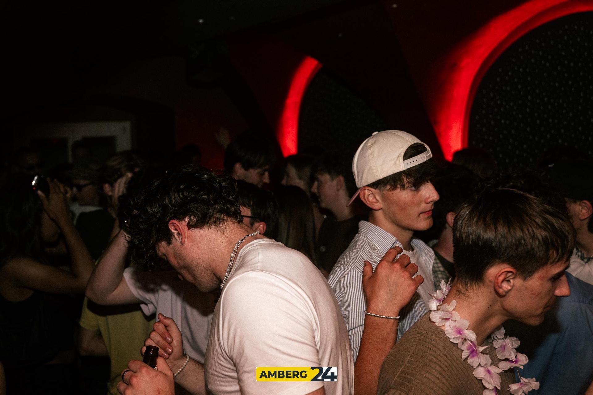 Afterparty im UNS (Bild: David Mueller)