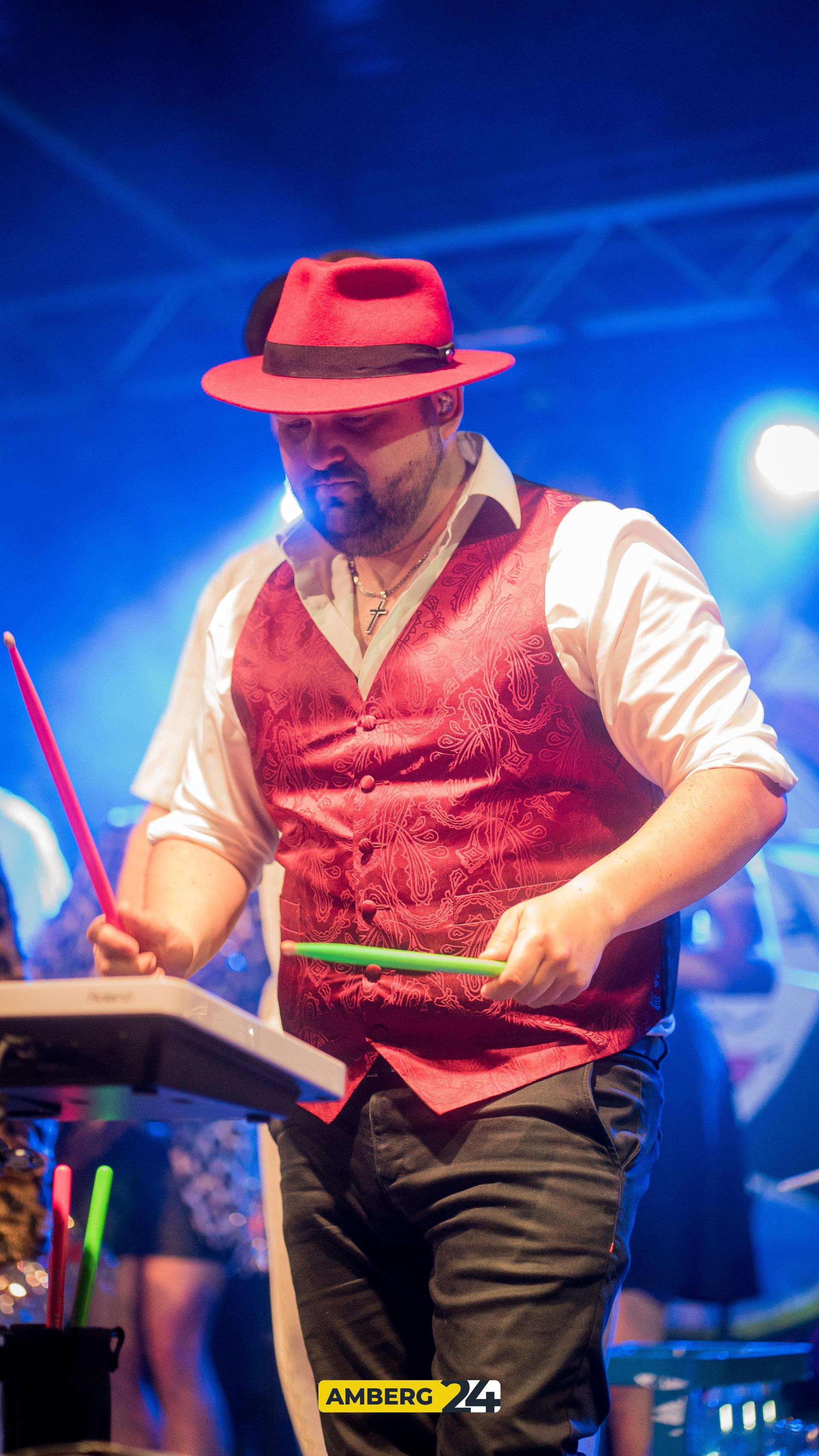 Das sind die Bilder vom Freitagabend vom 2025er-Altstadtfest in Sulzbach-Rosenberg. (Bild: Mario Donhauser)