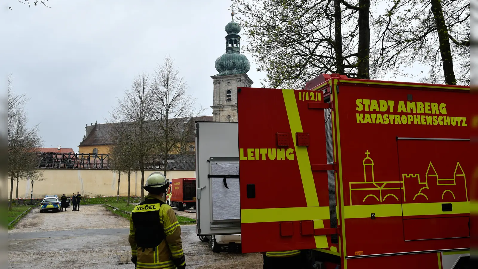 Die Amberger Kripo hat Brandstiftung am Mariahilfberg ausgeschlossen. (Bild: Petra Hartl)