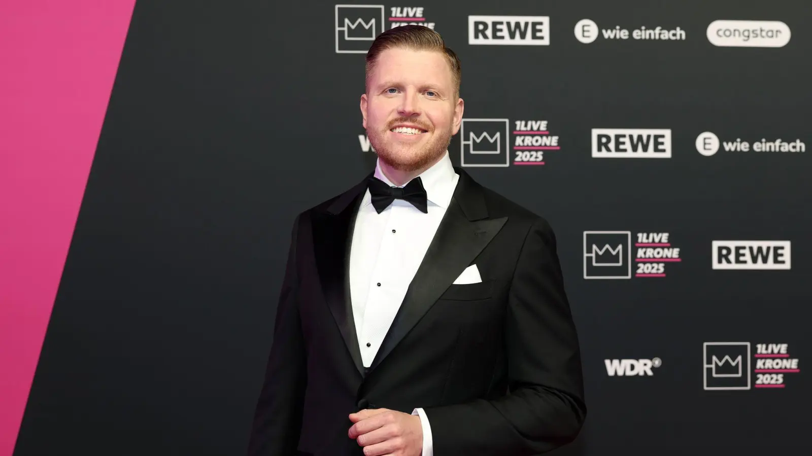 Finch: Ein Live-Auftritt ging in diesem Jahr viral.  (Bild: Friso Gentsch/dpa)