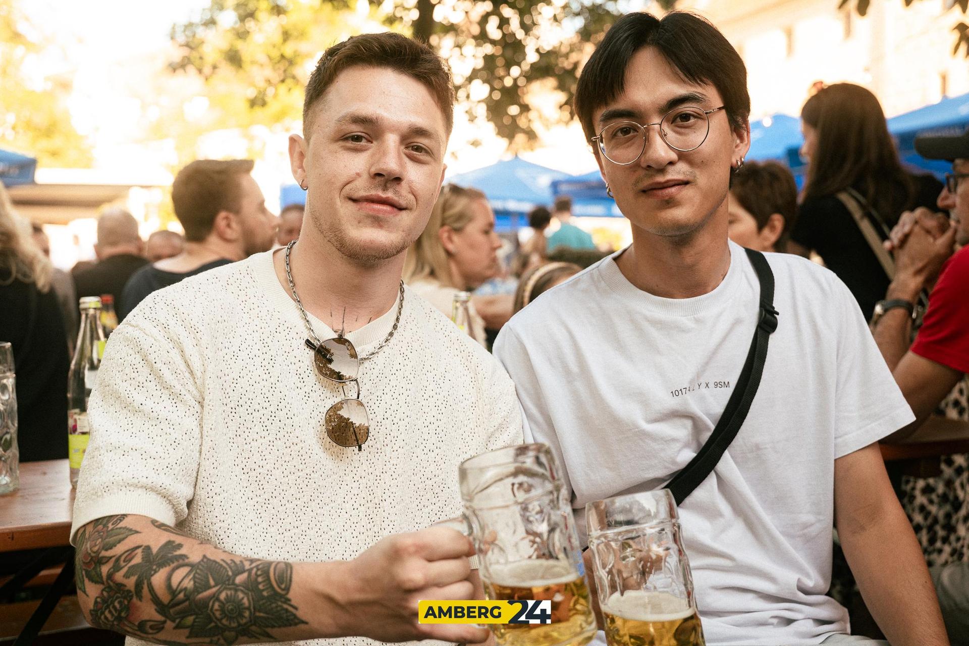 Einen ganz eigenen Vibe gab&#39;s auf dem Altstadtfest im Innenhof des Landratsamts! (Bild: David Mueller)