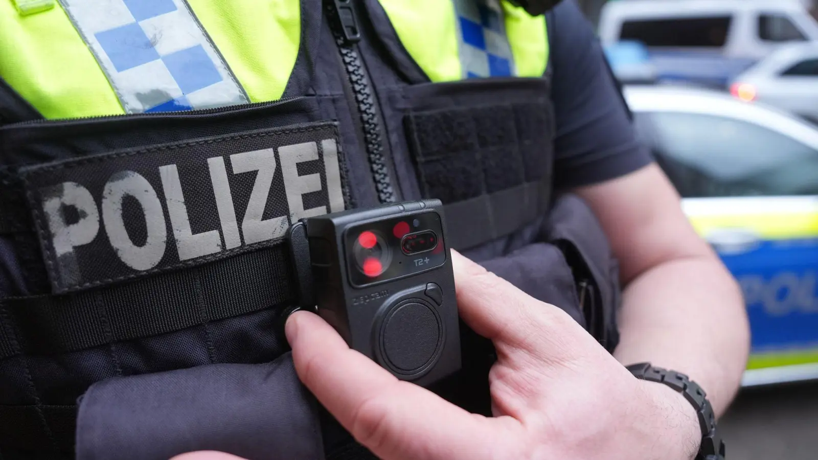 Die Polizei ermittelt gerade wegen Fahrraddiebstählen in Lengenloh und Ursensollen.  (Symbolbild: Marcus Brandt/dpa)