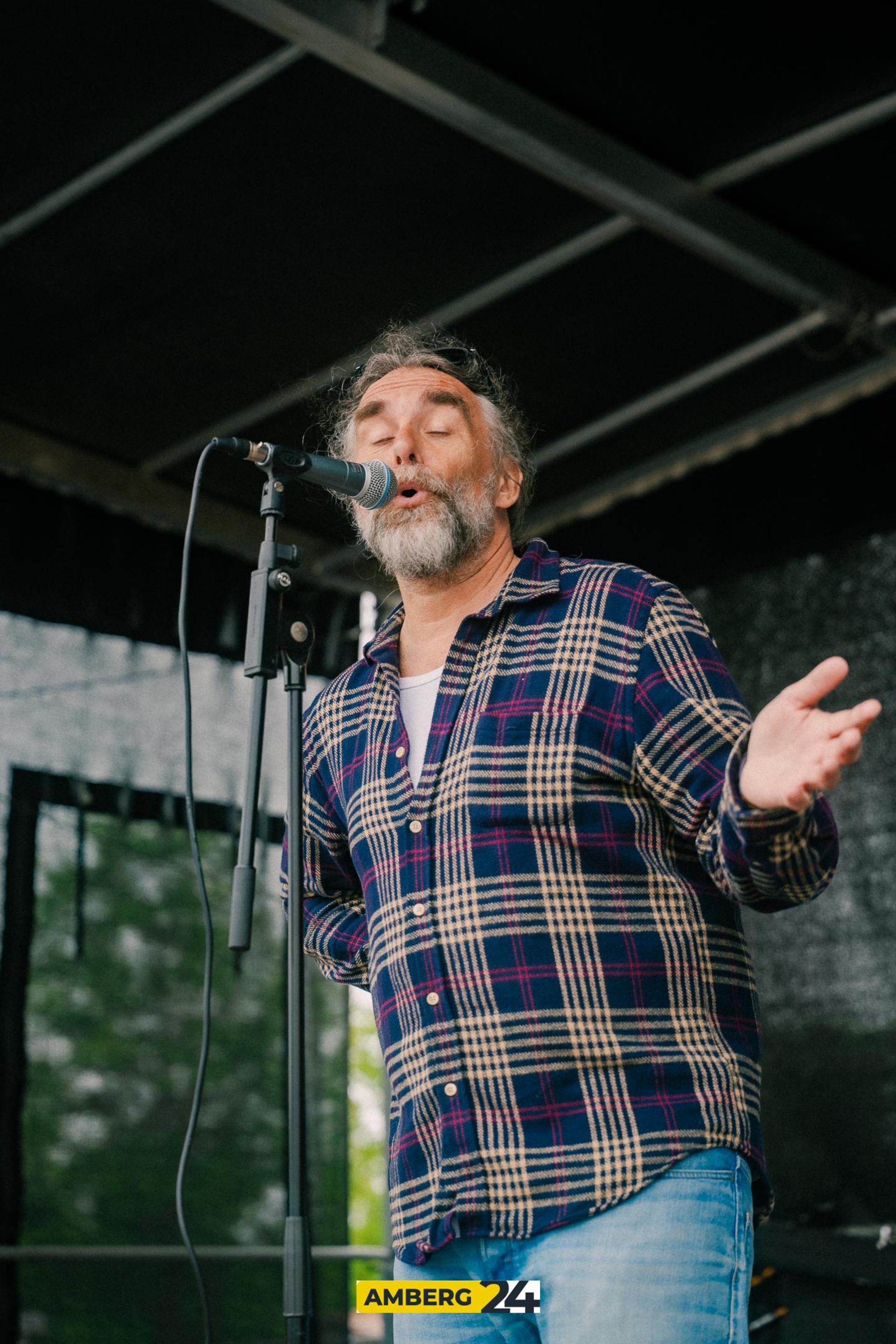 Auch am Samstag was viel los auf dem Foodtruck-Festival in Amberg. (Bild: David Mueller)