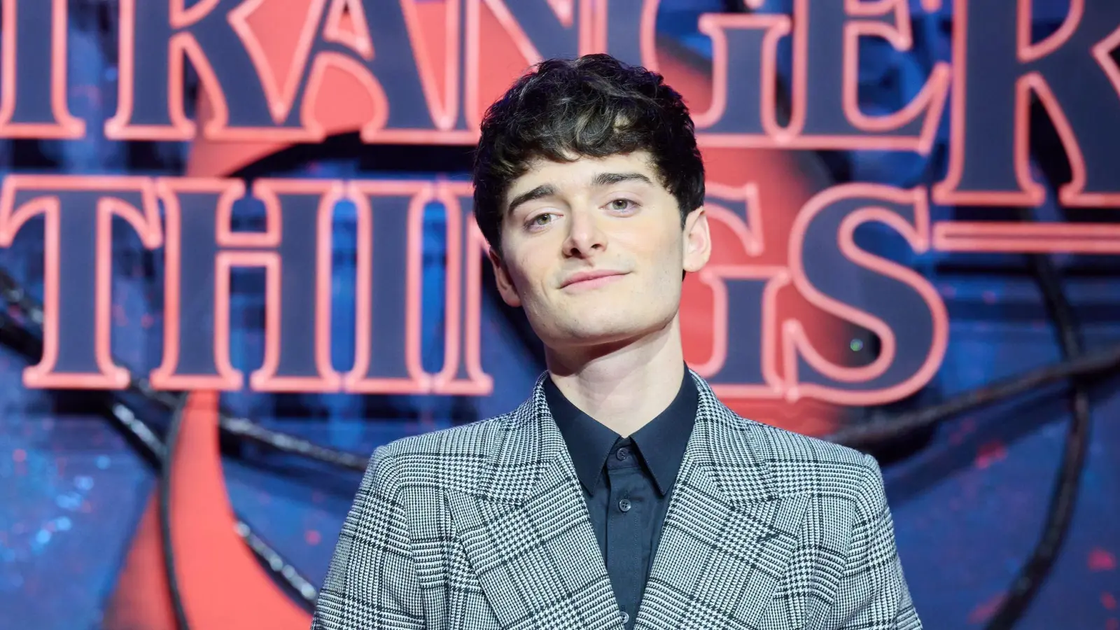 Für Noah Schnapp wird das „Stranger Things“-Finale ein emotionaler Abschied. (Archivbild) (Bild: Annette Riedl/dpa)