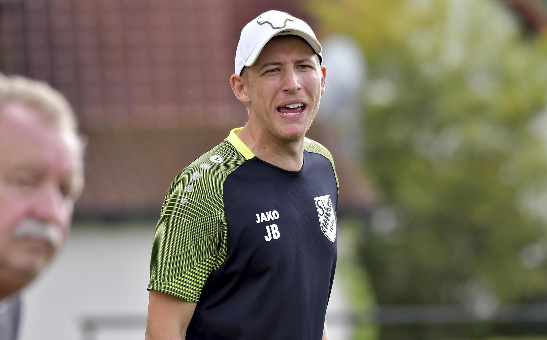 Johannes Badura wechselt im Sommer vom SV Etzelwang nach Ammerthal. Dort trainiert er die zweite Mannschaft.<br>Bild: Hubert Ziegler (Bild: Hubert Ziegler)