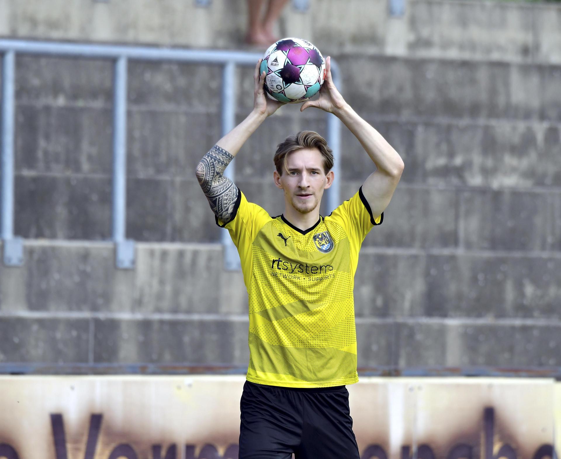 Nick Sperlich kehrt zum FC Amberg zurück.  (Archivbild: Hubert Ziegler)