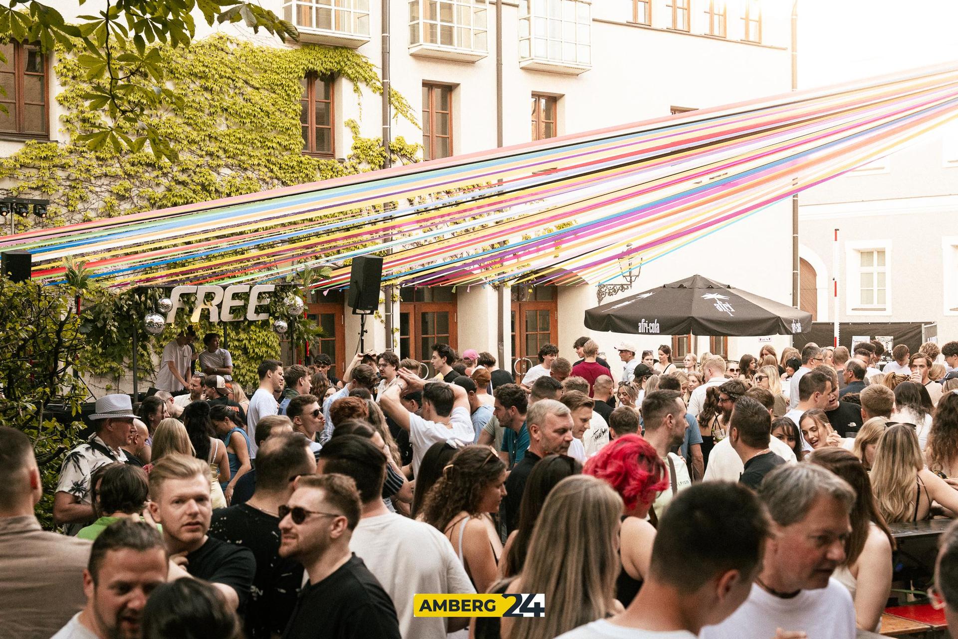 Das ging beim Amberger Altstadtfest im Casino Biergarten! (Bild: David Mueller)
