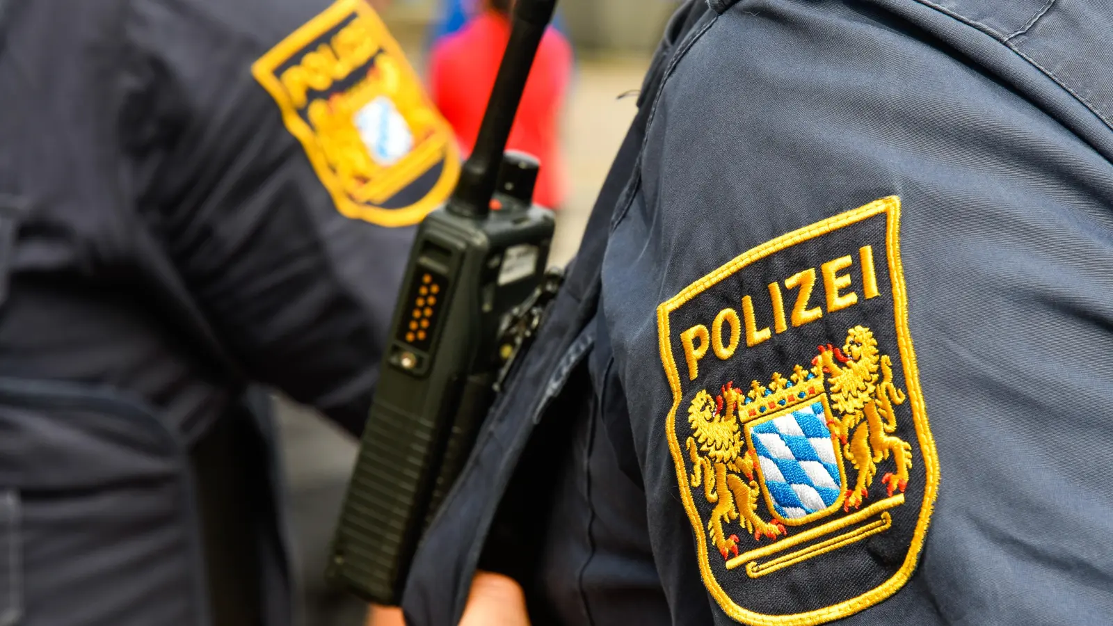 Wer hat die Krippenfiguren am Vilsecker Marktplatz beschädigt? Die Polizei setzt auf Hinweise aus der Bevölkerung.  (Symbolbild: Petra Hartl)