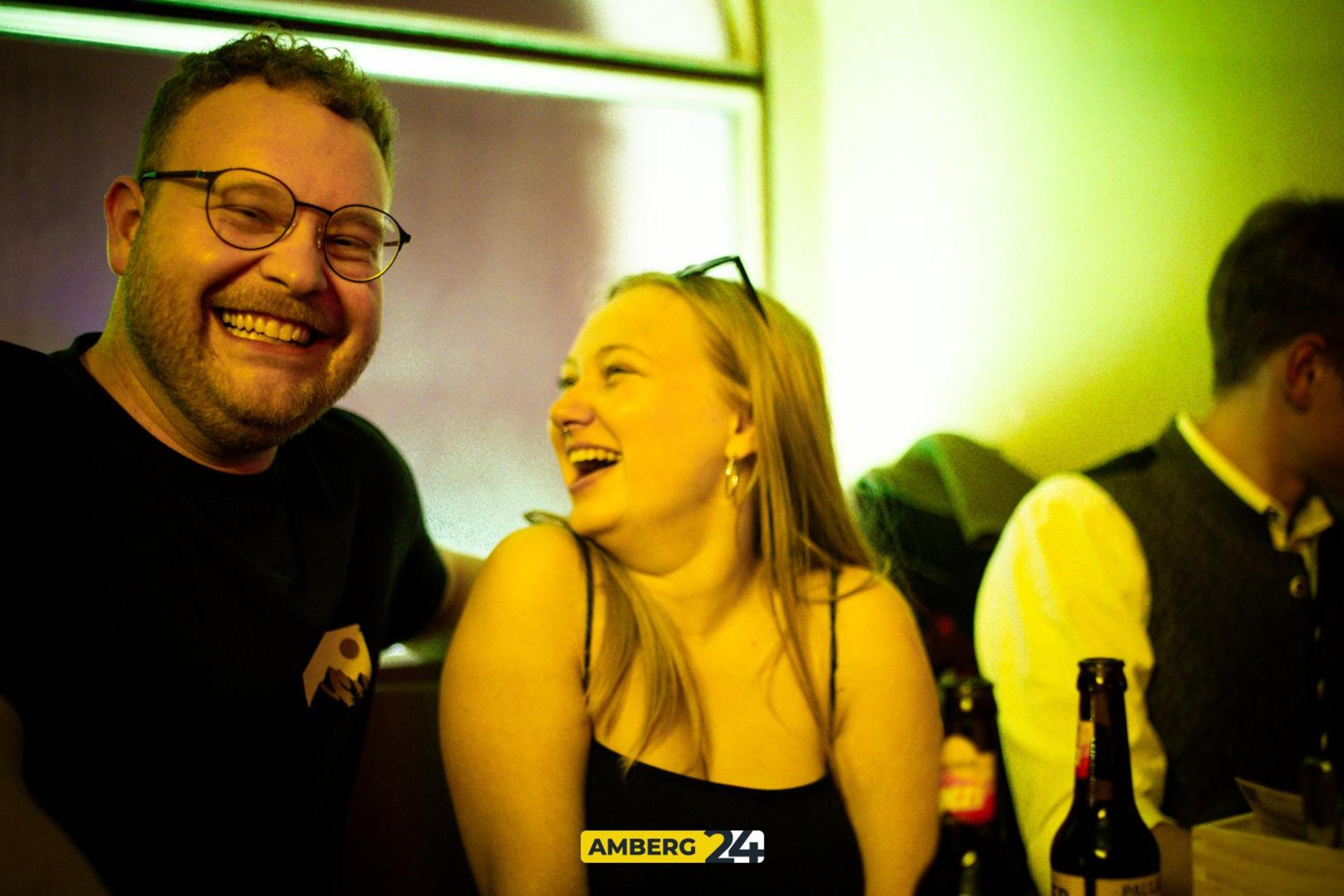 Im „Herzog” in Sulzbach-Rosenberg stieg am Samstag die Hallenmasters Afterparty. (Bild: Julia Bär)