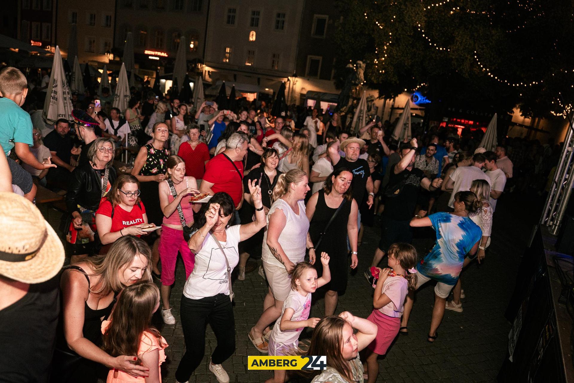 Das war auf dem Altstadtfest am Marktplatz los! (Bild: David Mueller)