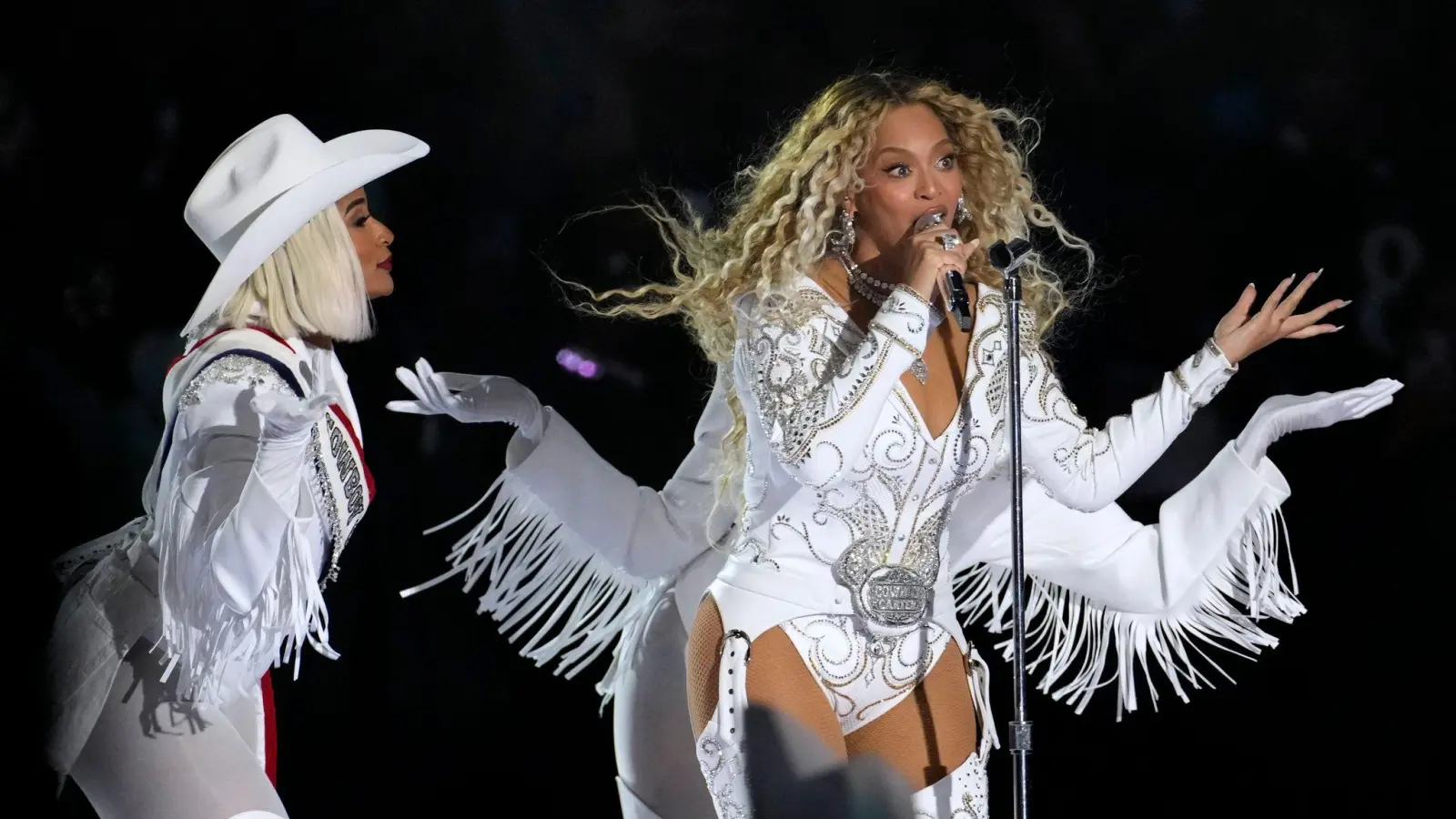 Beyoncé ist zurzeit mit ihrem Erfolgsalbum „Cowboy Carter“ auf Tour. (Archivbild) (Bild: David J. Phillip/AP/dpa)